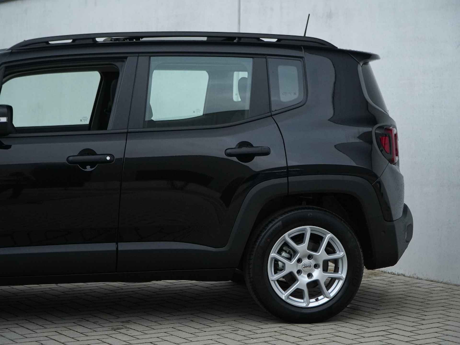 Jeep Renegade 1.5T e-Hybrid 130 PK Altitude | Pano | Tech Pack - 10/25