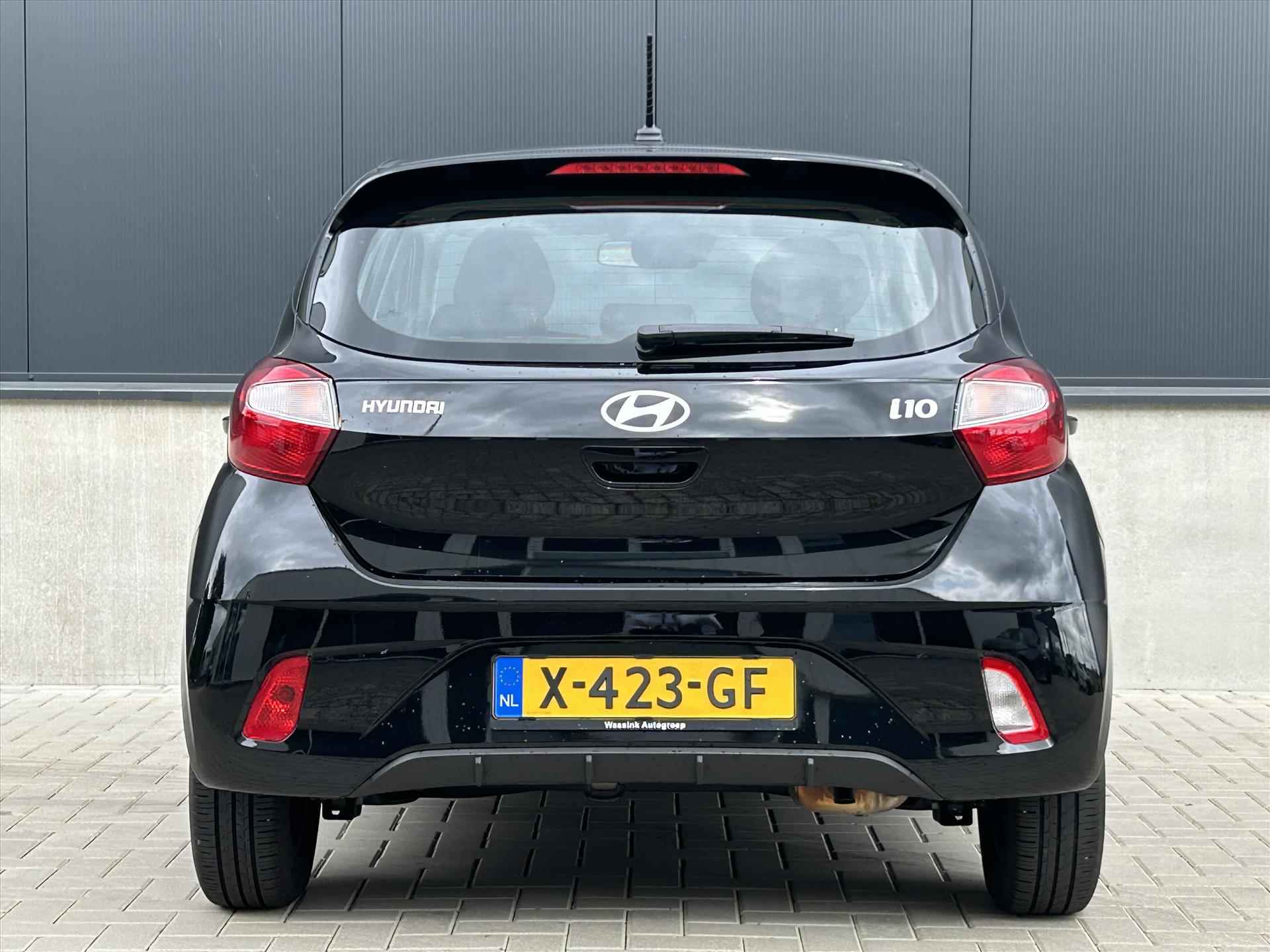 Hyundai I10 1.0i 67pk Comfort | Automaat | Airco | Apple Carplay / Android Auto | Cruise Control | €329,- PL per maand - 8/27