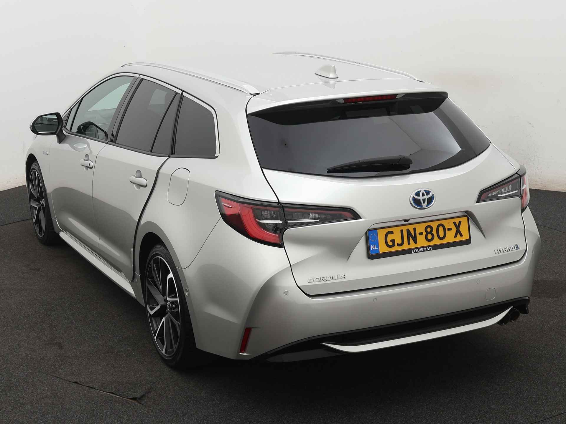 Toyota Corolla Touring Sports 2.0 Hybrid Executive Limited | Navigatie | Elektrische Achterklep | Parkeerhulp | - 17/46