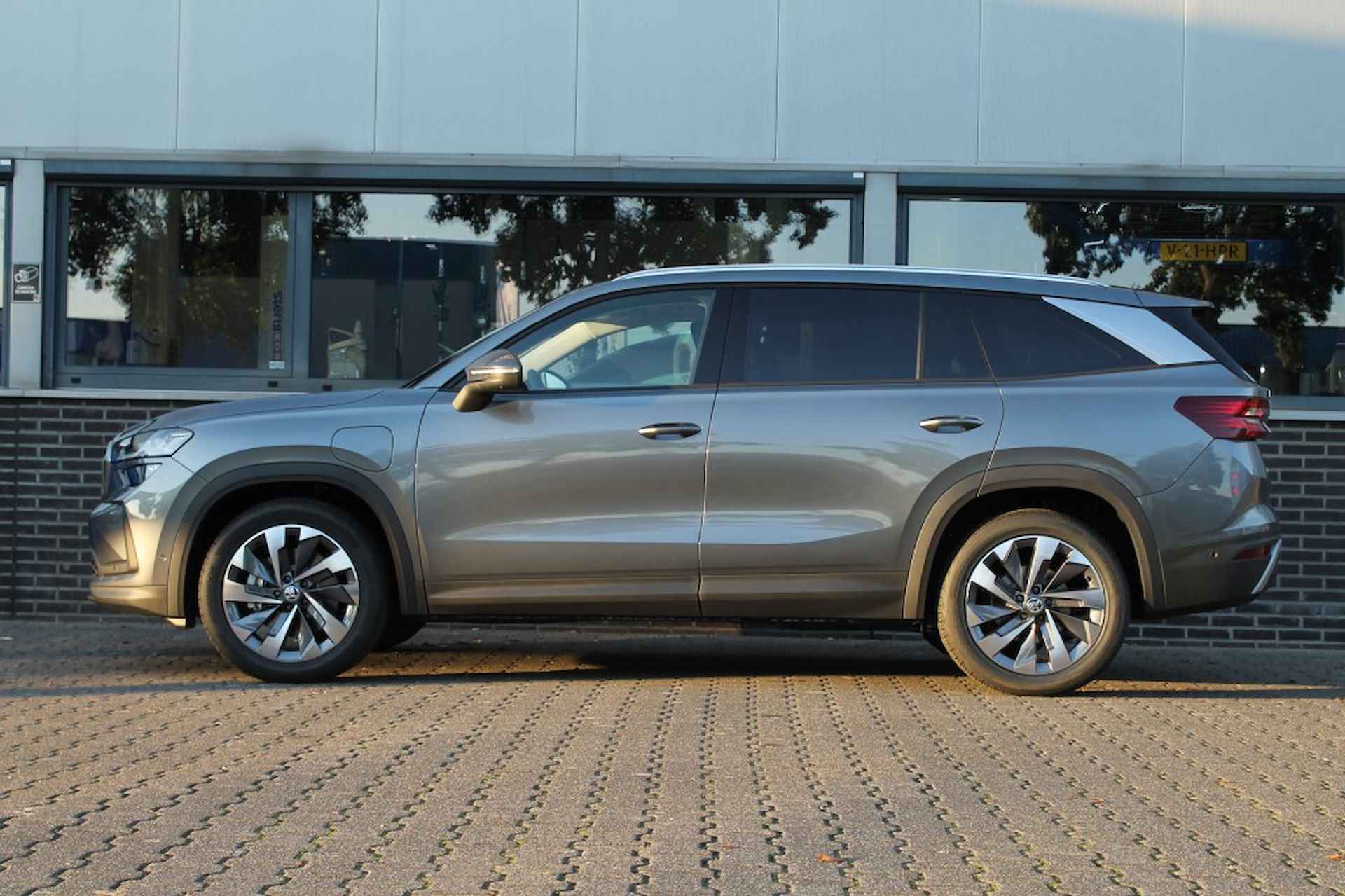 SKODA Kodiaq Selection 1.5 TSI IV PHEV - Pano - Head-Up - Trekhaak - 6/42