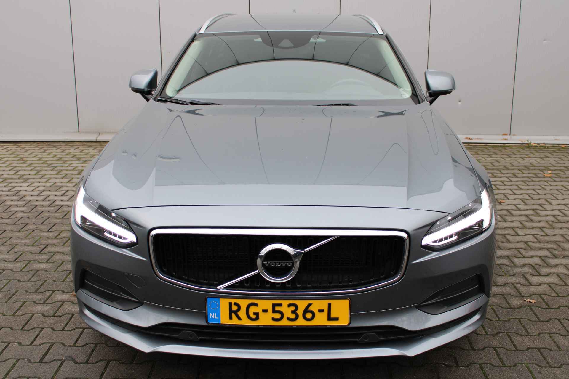 Volvo V90 T5 Automaat Momentum | BLIS | Trekhaak | Keyless entry - 8/42