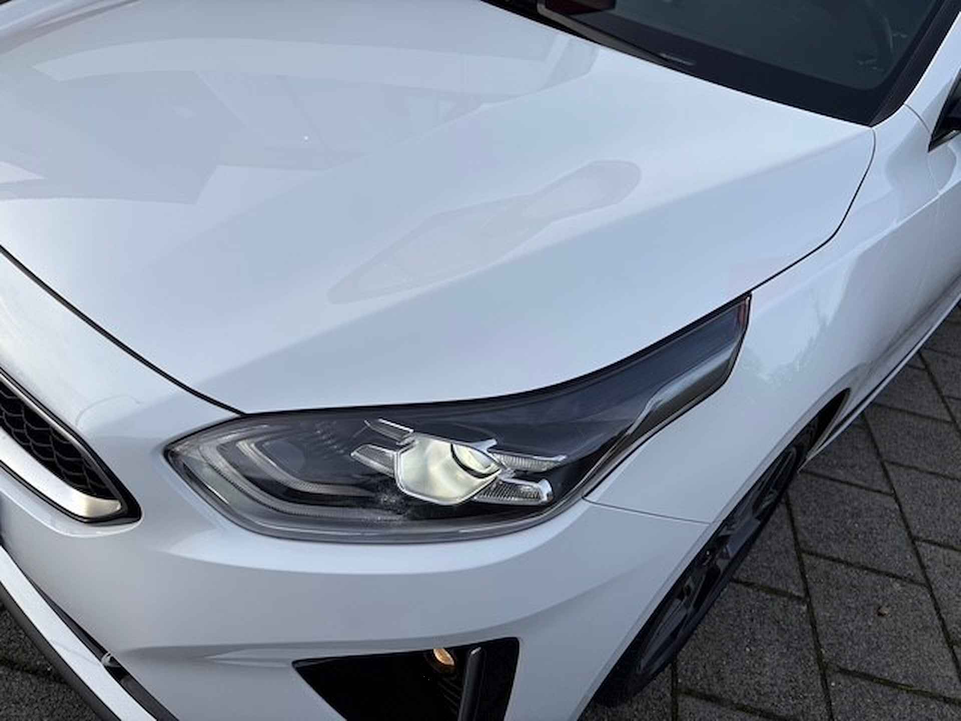 Kia ProCeed 1.5 T-GDi MHEV GT-Line Edition | Navi | Leer | Pano | 63.880 km Dealeronderhouden - 7/24