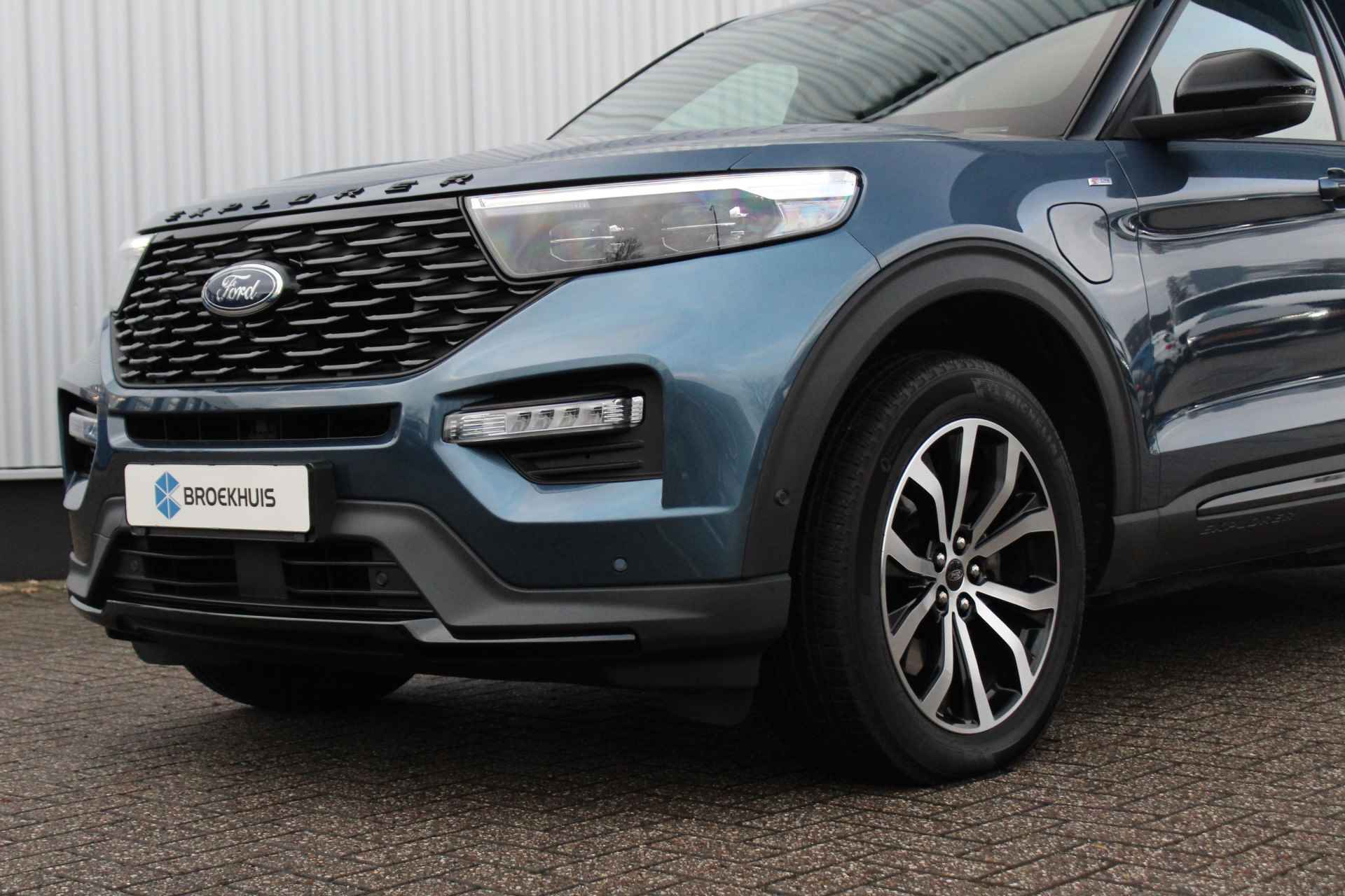 Ford Explorer 3.0 V6 EcoBoost PHEV ST-Line | BLIS | Adap. CruiseControl | 7-Persoons | Lederen Bekleding | Winterpack | Massagefunctie | - 5/51