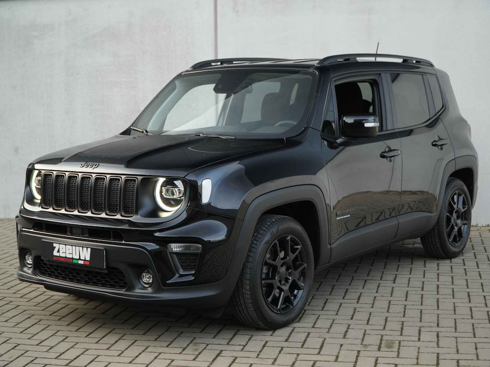 Jeep Renegade 1.5 T e-Hybrid 130 PK Upland | LED | Carplay | Camera | 17" - 8/32