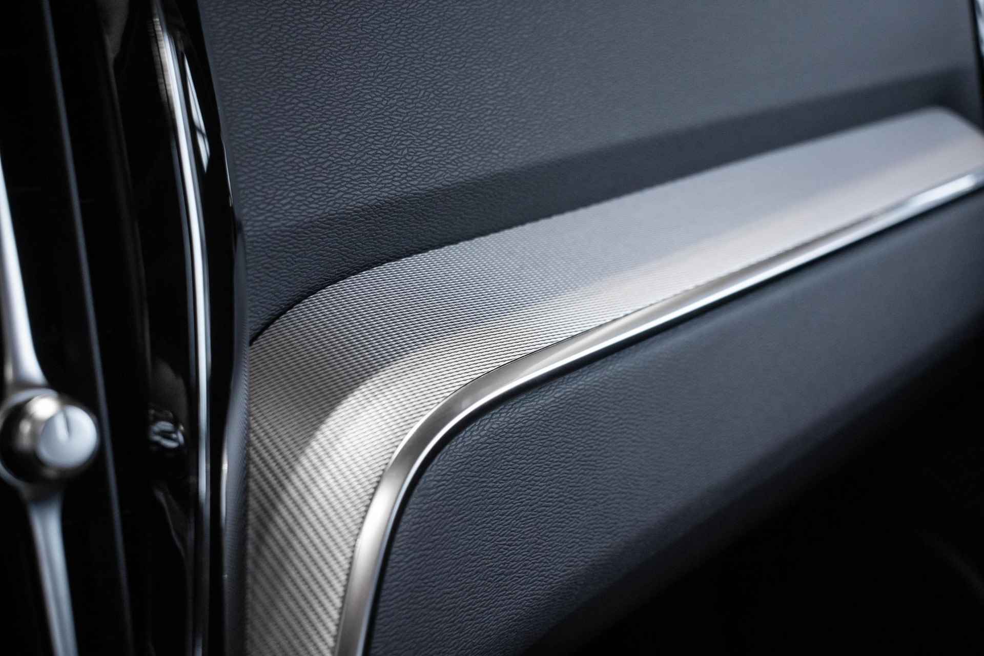 Volvo S60 B4 Automaat Plus Bright | Panoramadak | Premium audio by Harman Kardon| DAB | Lederen bekleding | Stoelverwarming | Adaptieve Cruise Control - 31/36