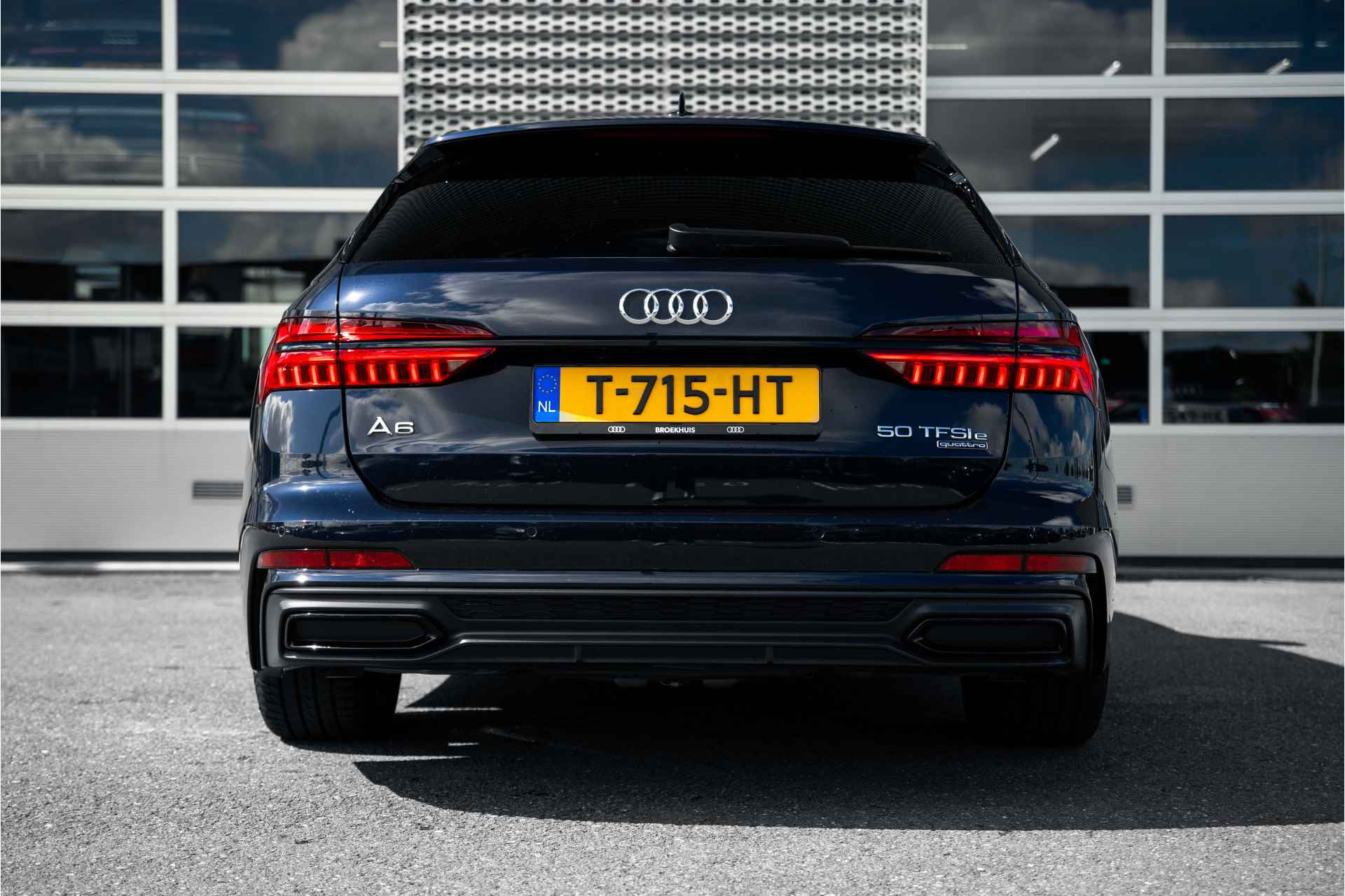 Audi A6 Avant 50 TFSI e 299pk S Edition | Assistentiepakket Tour | Privacy glass | Zwart optiek - 5/60