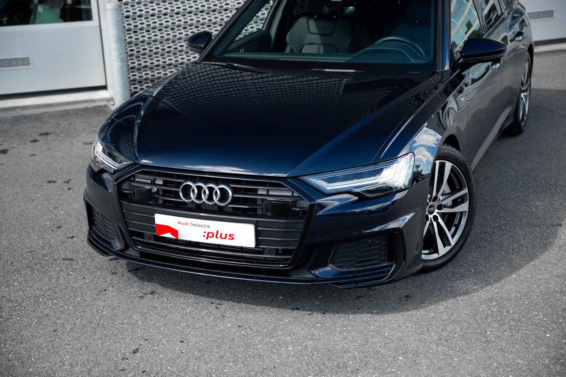 Audi A6 Avant 50 TFSI e 299pk S Edition | Assistentiepakket Tour | Privacy glass | Zwart optiek - 16/60