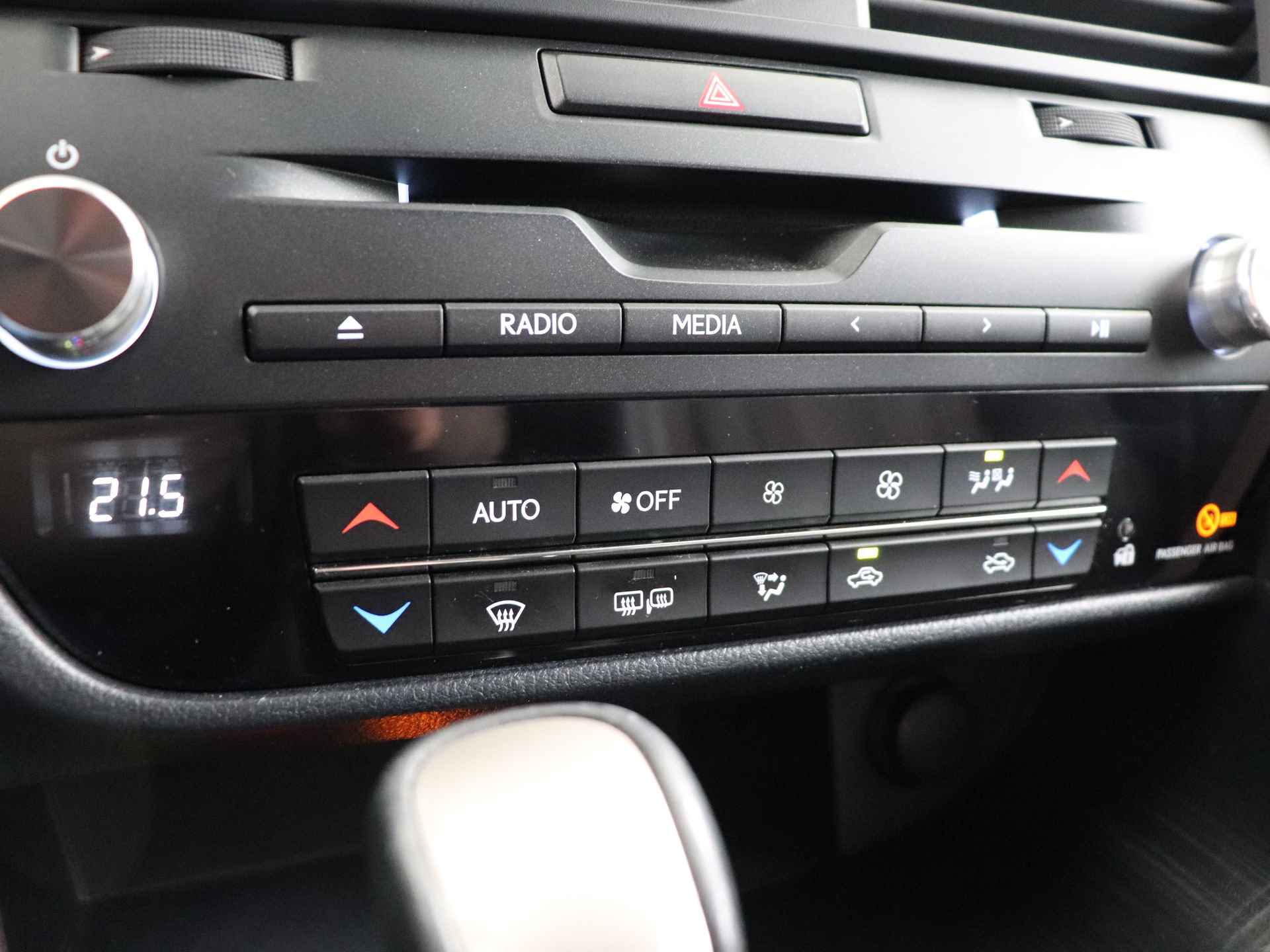 Lexus RX 450h AWD | Trekhaak | Stoelverwarming en -ventilatie | Safety System+ | - 10/50