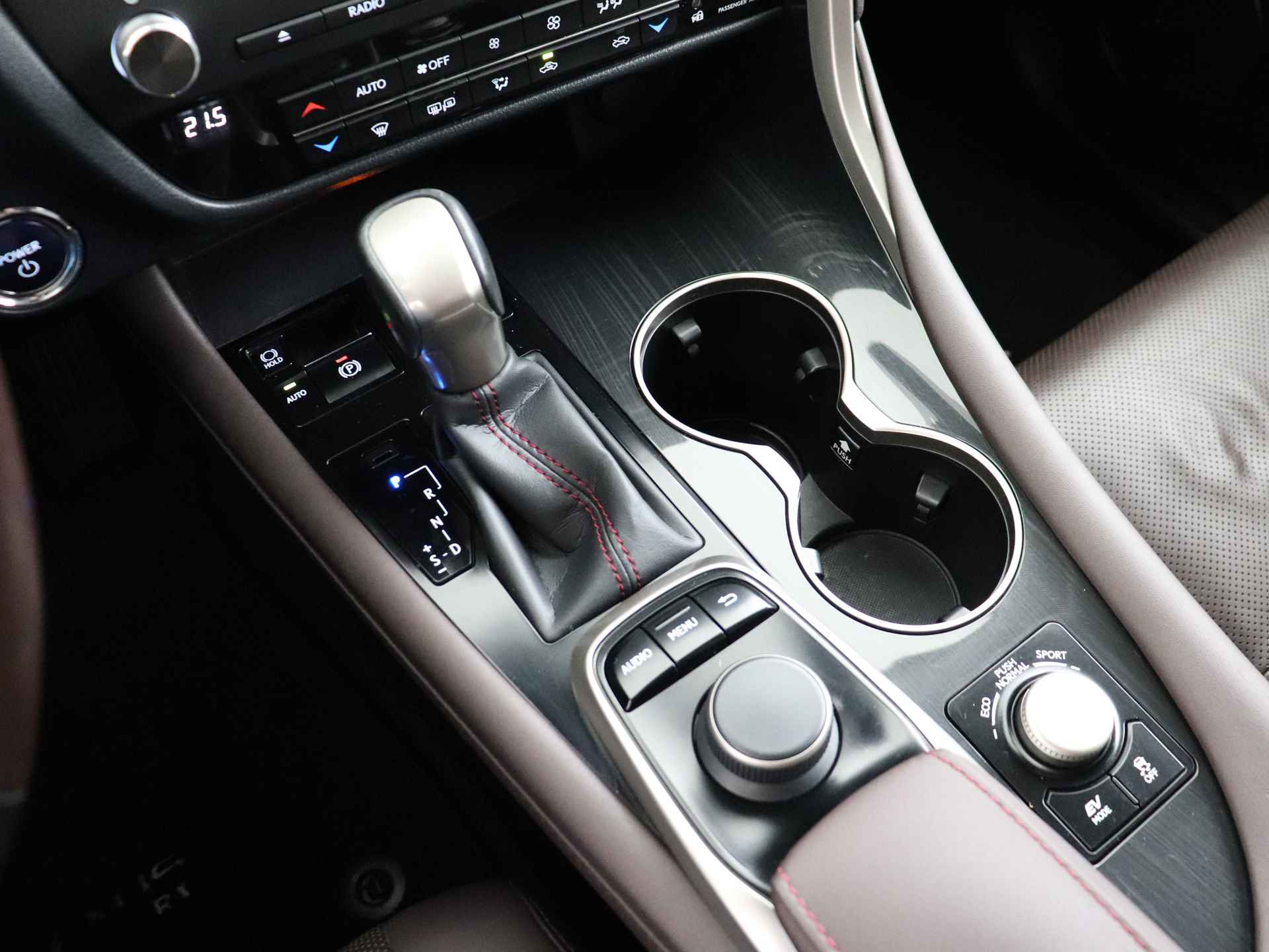 Lexus RX 450h AWD | Trekhaak | Stoelverwarming en -ventilatie | Safety System+ | - 11/50
