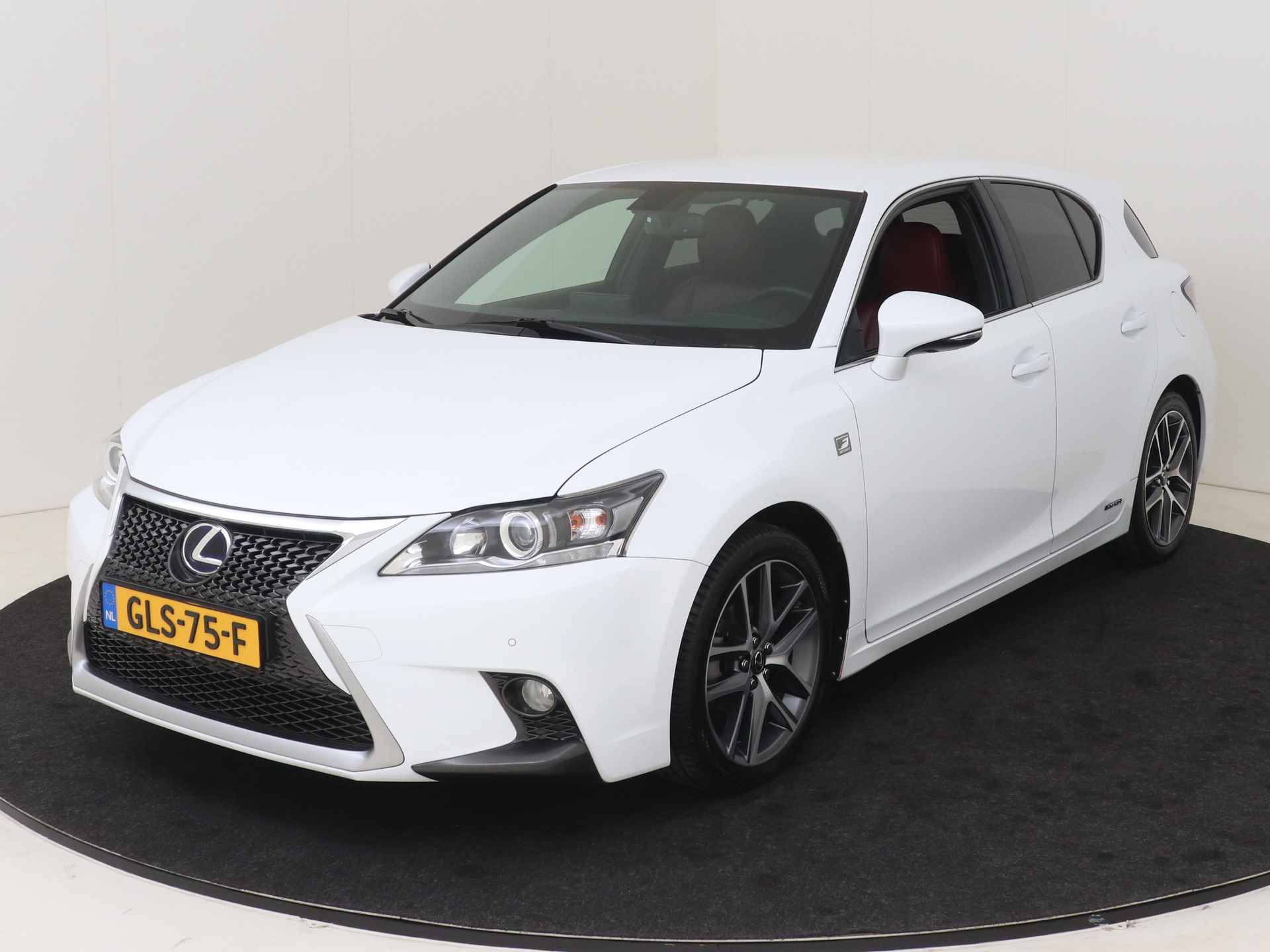 Lexus CT 200h F Sport Line Limited | 17" LM Velgen | Memory Seat | Parkeersensoren | - 28/51