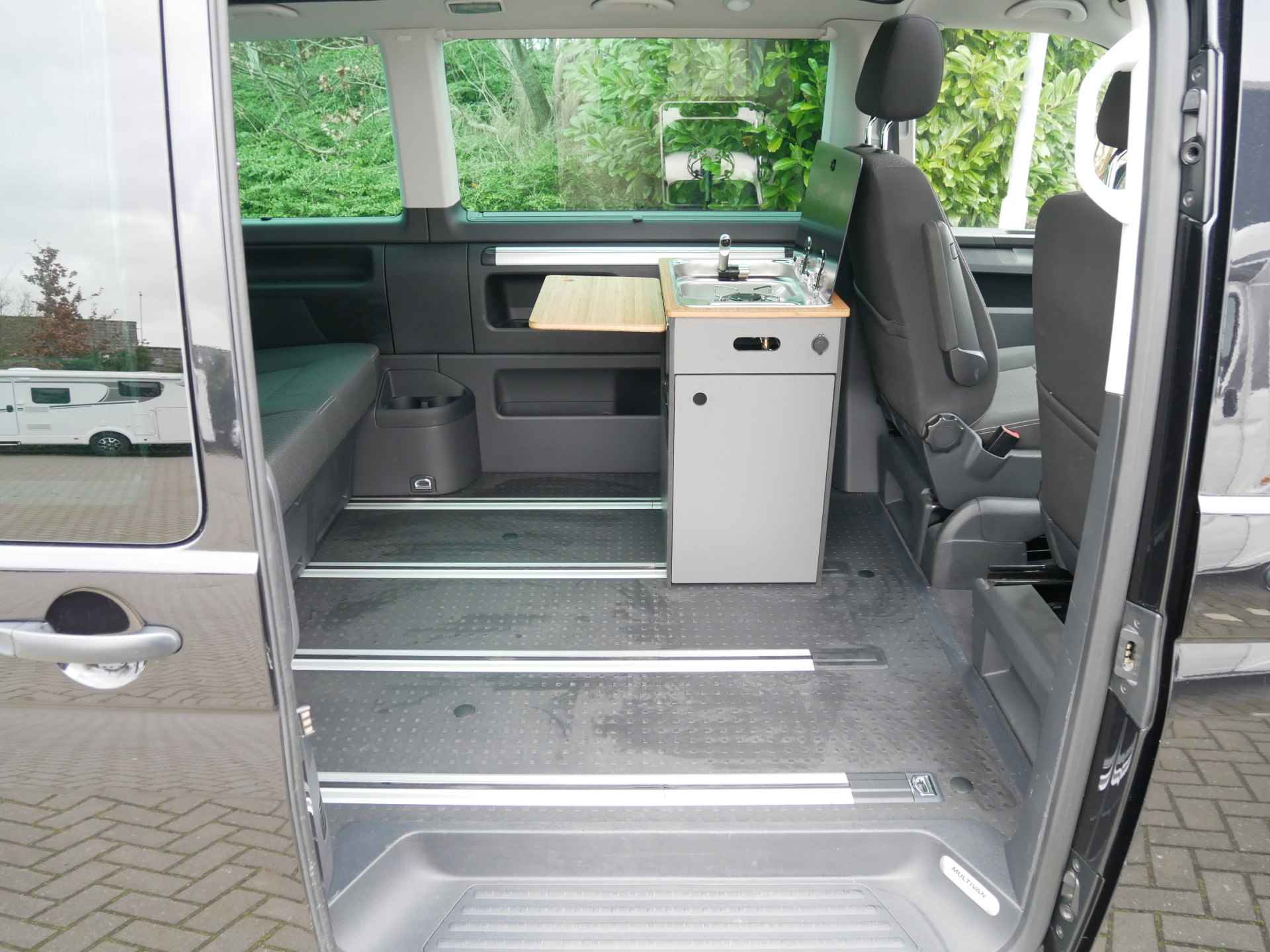 Volkswagen T6 Multivan, DSG Automaat, Buscamper met Easy fit Slaaphefdak!! - 7/31