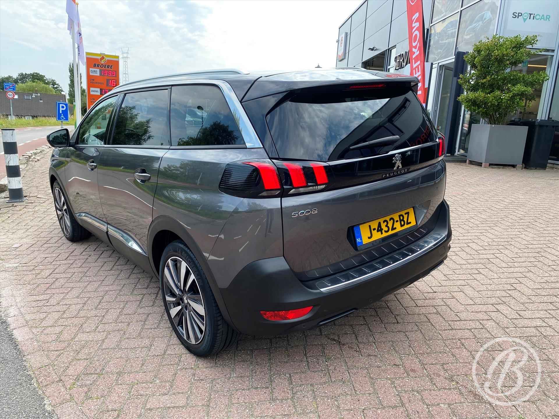 PEUGEOT 5008 130pk EAT8 Automaat Allure Avantage | 19 inch velgen, 5 zitplaatsen, camera, pdc v&a,  navigatie, dab, apple carplay, android auto, climate- en cruise - 4/57