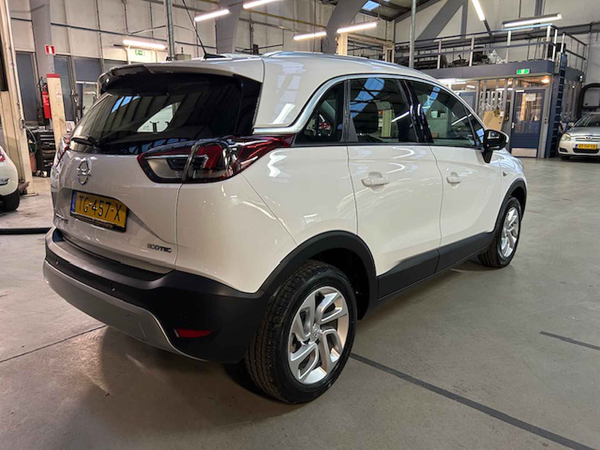 Opel Crossland X 1.2 Turbo 110pk Innovation| Navigatie | Apple carplay / Android auto | keyless | Cruise control | Lm velgen | Climate control | Pdc | Rijklaar prijs! - 6/25