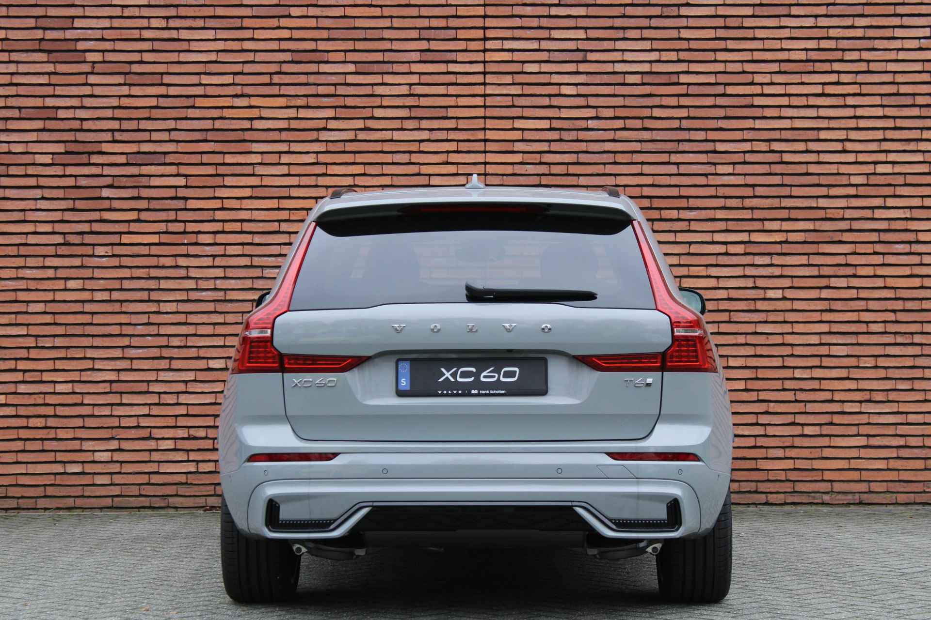 Volvo XC60 T6 AUT8 350PK Plus Dark, Harman/Kardon, Panoramisch Schuif-/Kanteldak, 360 Graden Camera, Luchtvering, Nappa Lederen Open-Grid bekleding, Adaptieve Cruise Control, Pilot Assist, Verwarmbare voorstoelen, Verwarmbaar Stuurwiel - 7/9