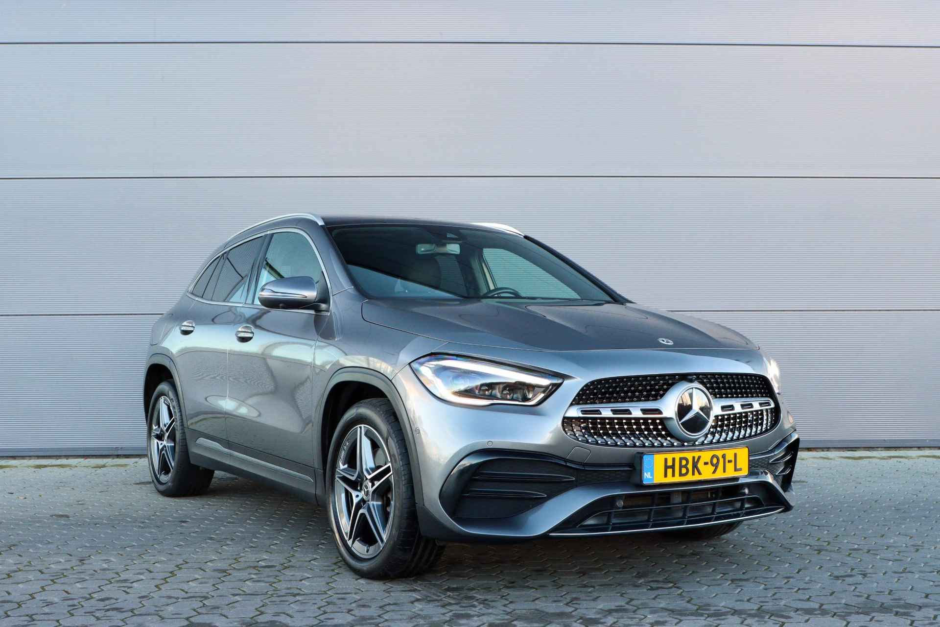 Mercedes-Benz GLA-klasse 250 e AMG Line | PHEV | Panoramadak | Trekhaak | 360°cam | Rijklaarprijs - incl.garantie - 19/54