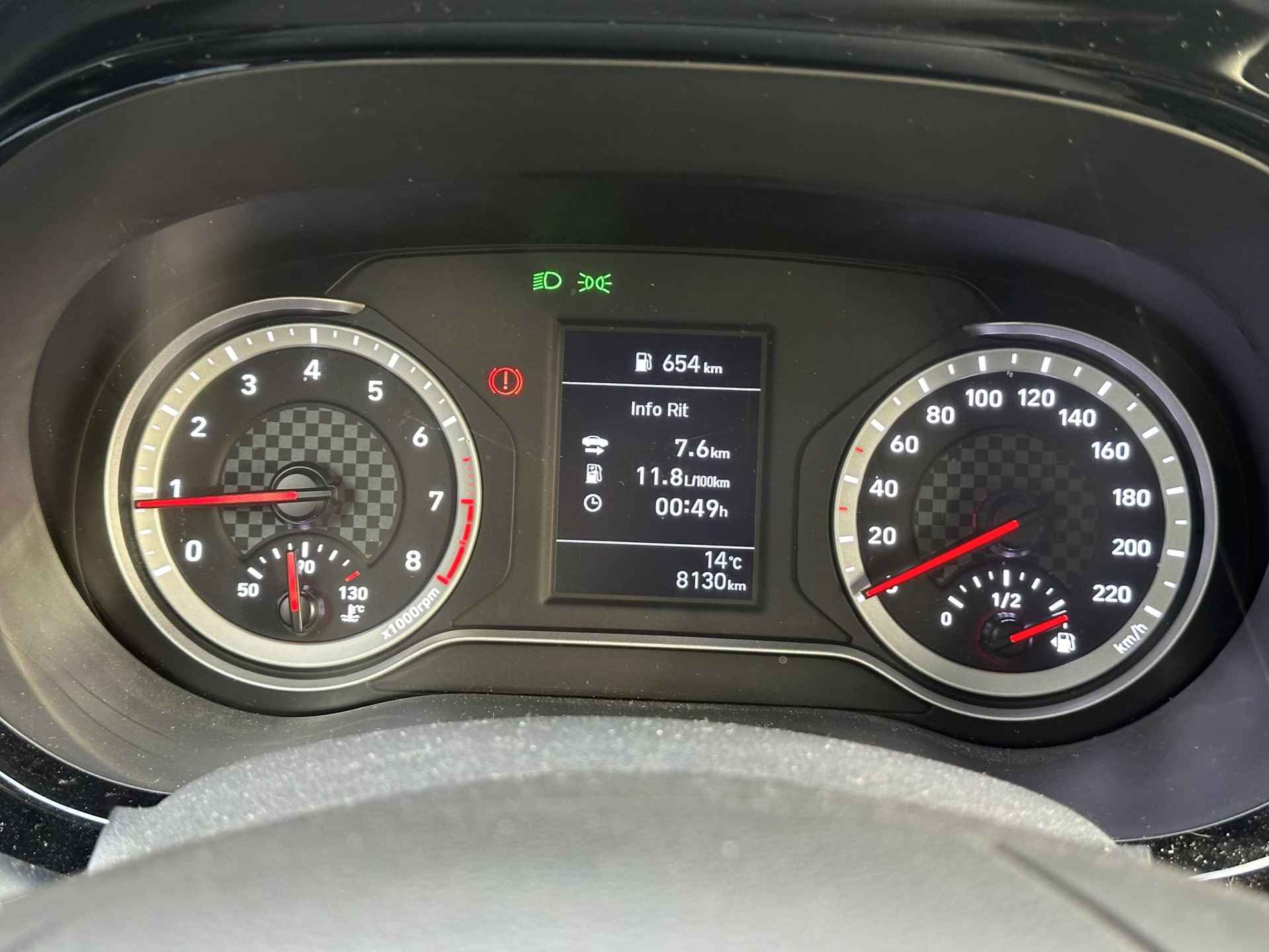 Hyundai i10 1.0 Comfort / Apple carplay Android auto / Airco / Bluetooth / DAB Radio / - 16/32