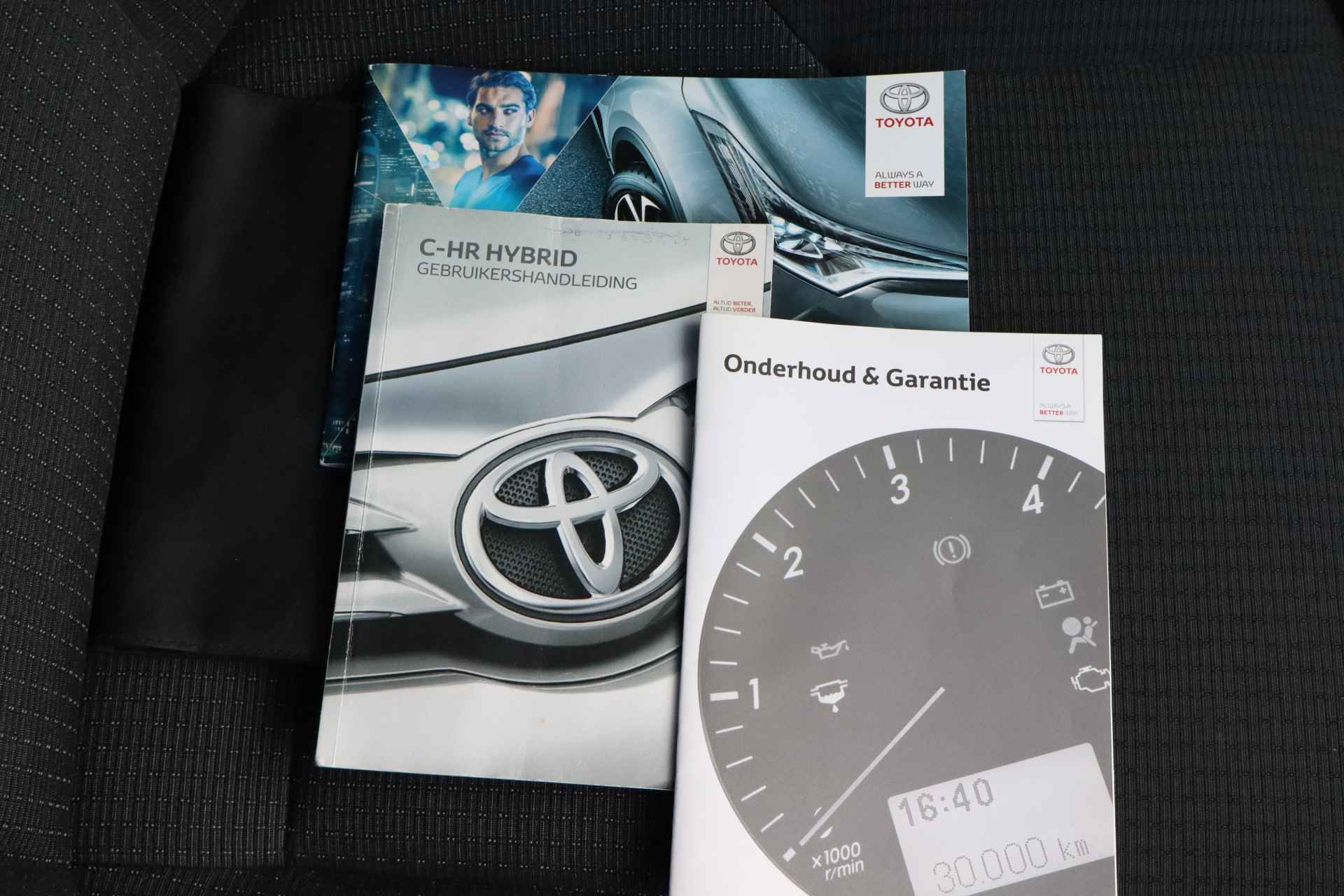 Toyota C-HR 1.8 Hybrid Dynamic NL-Auto!! Stoelverwarming I Camera I Climate -- A.S. ZONDAG GEOPEND VAN 11.00 T/M 15.30 -- - 8/34