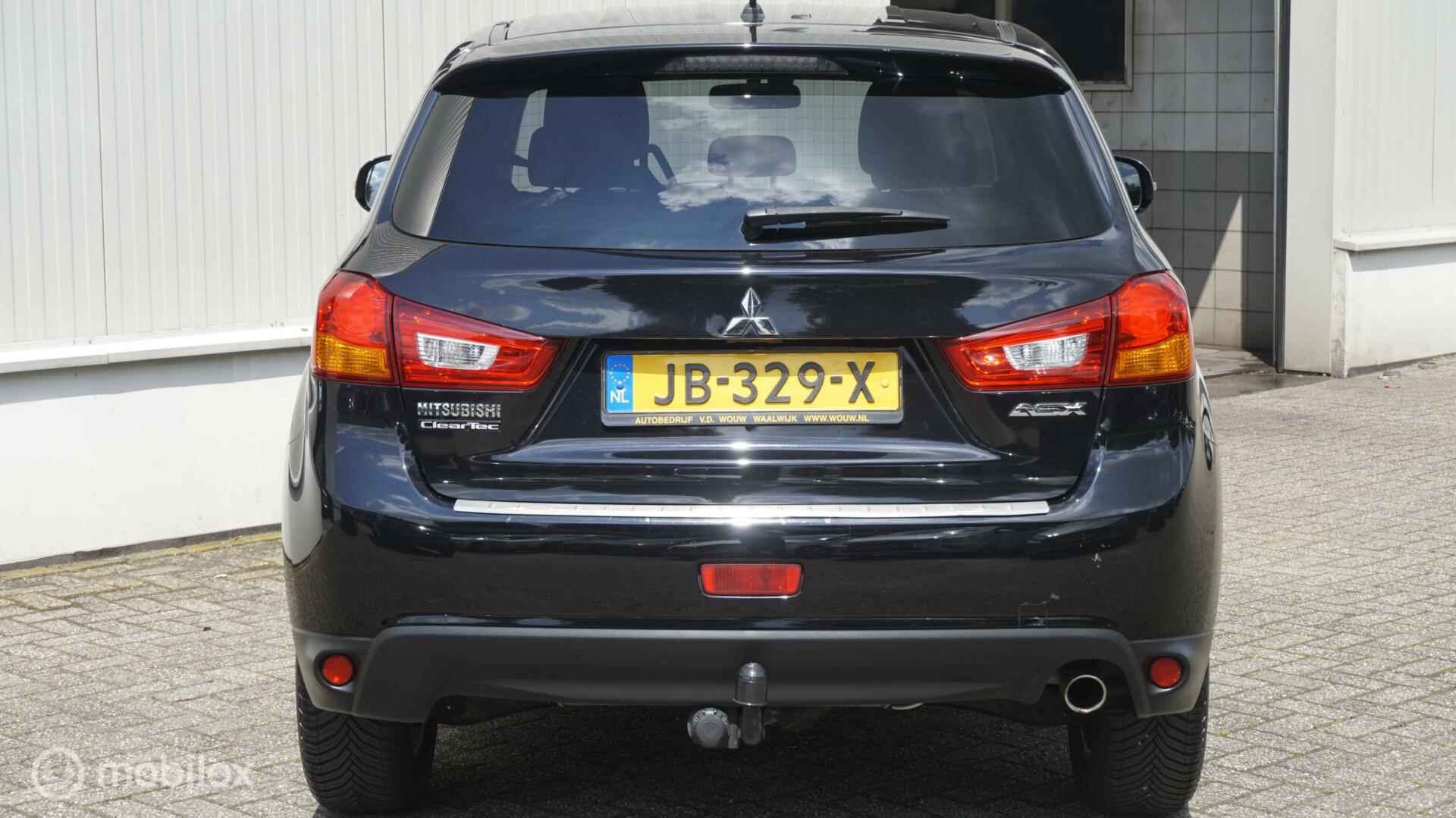 Mitsubishi ASX 1.6 Cleartec Climate | Cruise | Trekhaak | All-season banden - 8/31