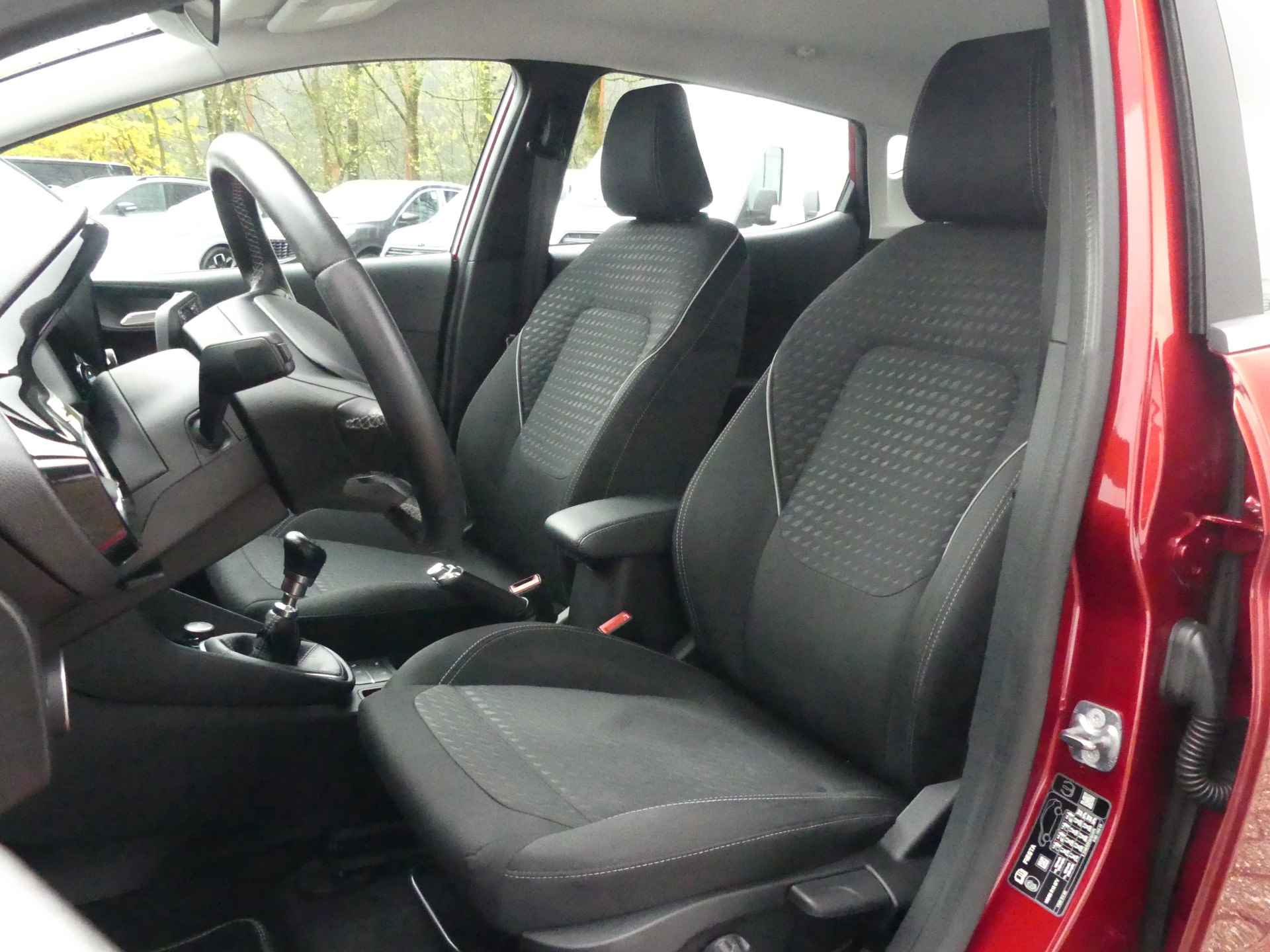 Ford Fiesta 1.0 EcoBoost 100PK Titanium | ADAPTIVE CRUISE | CAMERA | B&O AUDIO | PARKEERSENSOREN V+A | STOEL+STUUR+VOORRUITVERWARMING | - 28/36