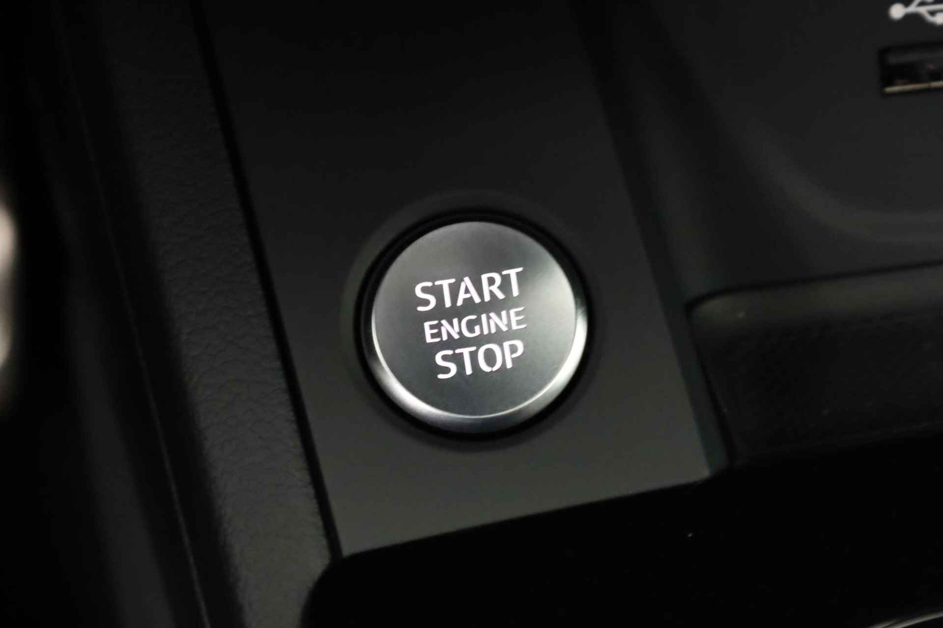 Audi A5 Sportback S edition Competition 35 TFSI 150PK | Glazen panoramadak | Assistentiepakket parking | Optiekpakket zwart plus | - 12/42