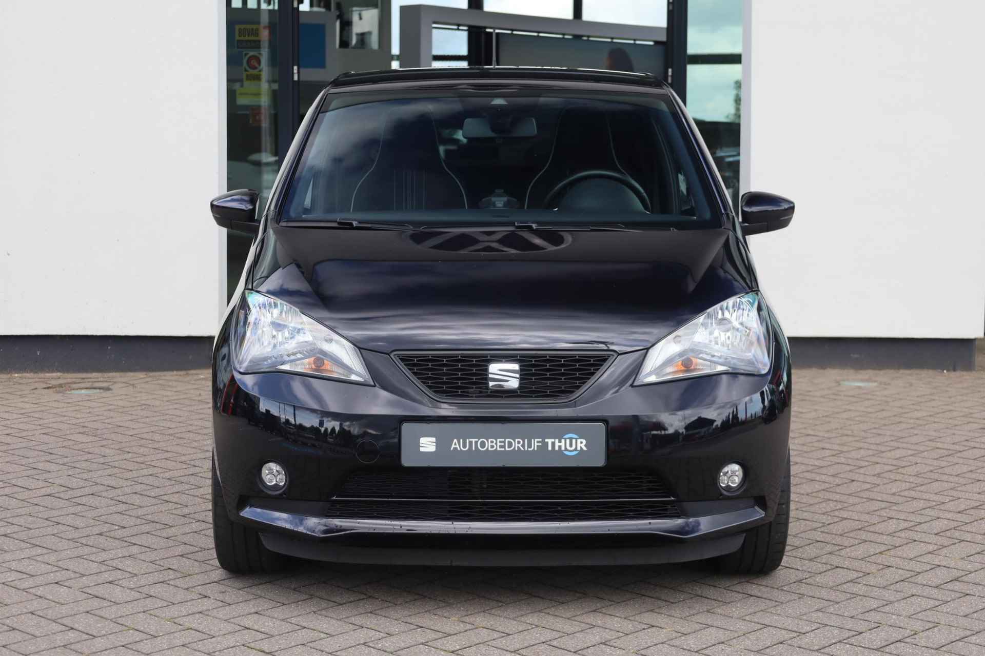 SEAT Mii Electric electric 83PK / 61kW Airco, privacy glas, parkeersensoren, stoelverwarming, voorruit verwarming, lane assist, licht en regensensor, elektrische verstelbare en verwarmbare spiegels - 3/27