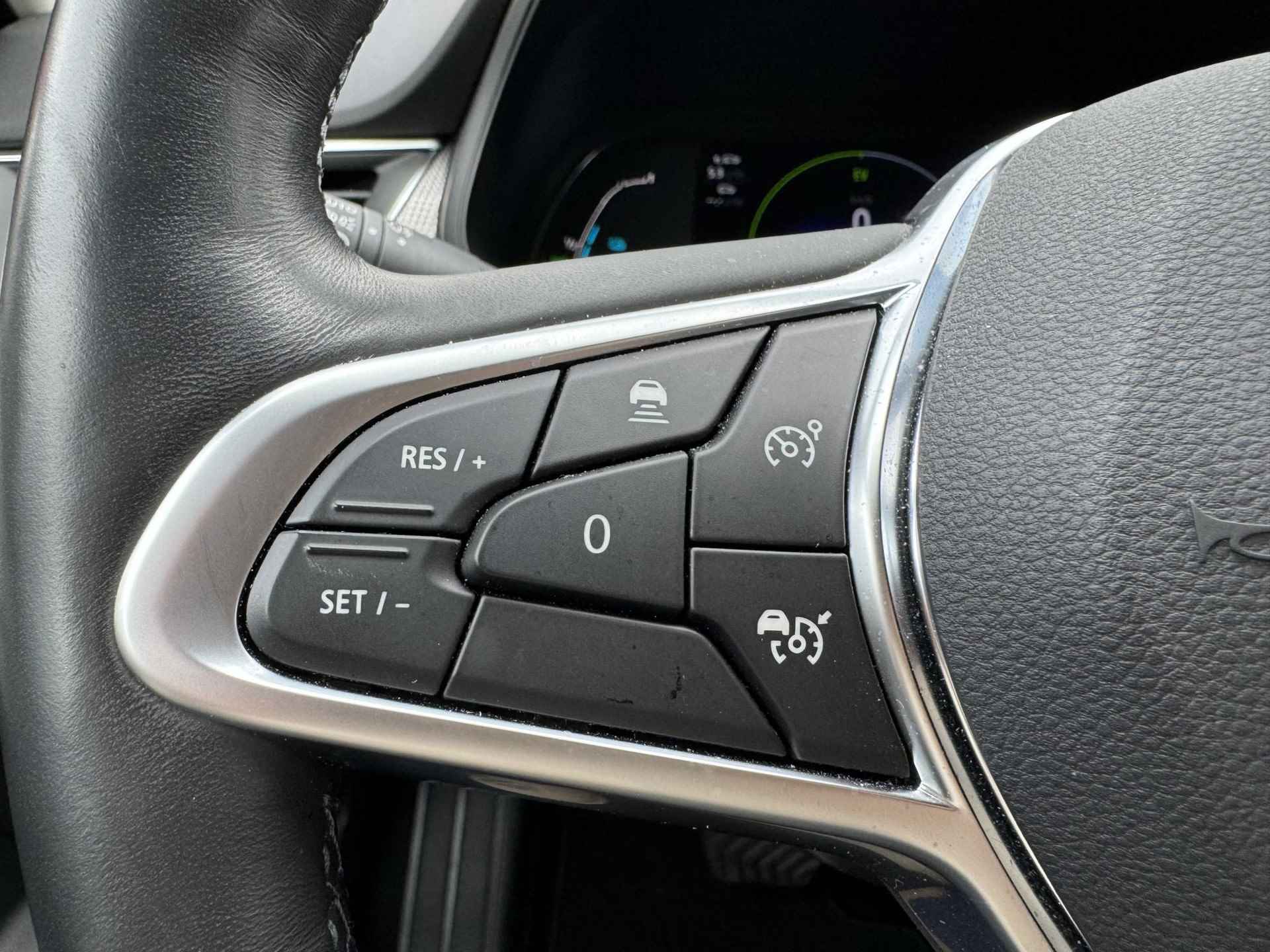 Renault Arkana 1.6 E-Tech Hybrid 145 Intens | Automaat | Navi | Camera | Sensoren | Climate Control | Cruise | Keyless entry/start - 15/33