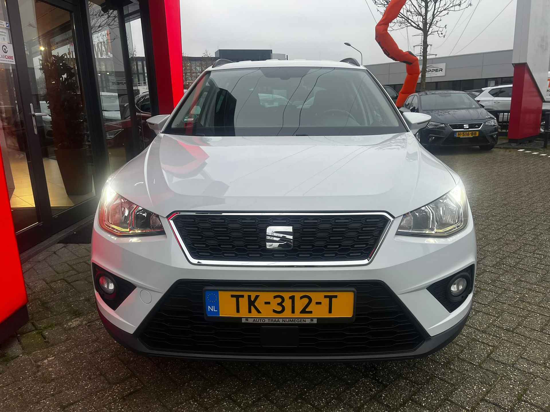 SEAT Arona 1.0 TSI Style Business Intense / Keyless / Trekhaak / ACC / Camera / Navi / - 9/27