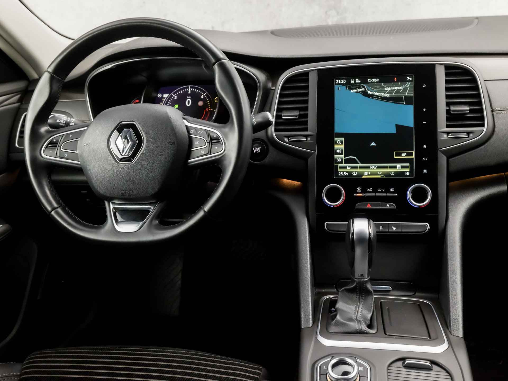 Renault Talisman Estate 1.5 dCi Intens Automaat (GROOT NAVI, DIGITAL COCKPIT, CAMERA, LEDER, GETINT GLAS, LED KOPLAMPEN, SPORTSTOELEN, CRUISE, PARKEERSENSOREN, NIEUWE APK, NIEUWSTAAT) - 7/36