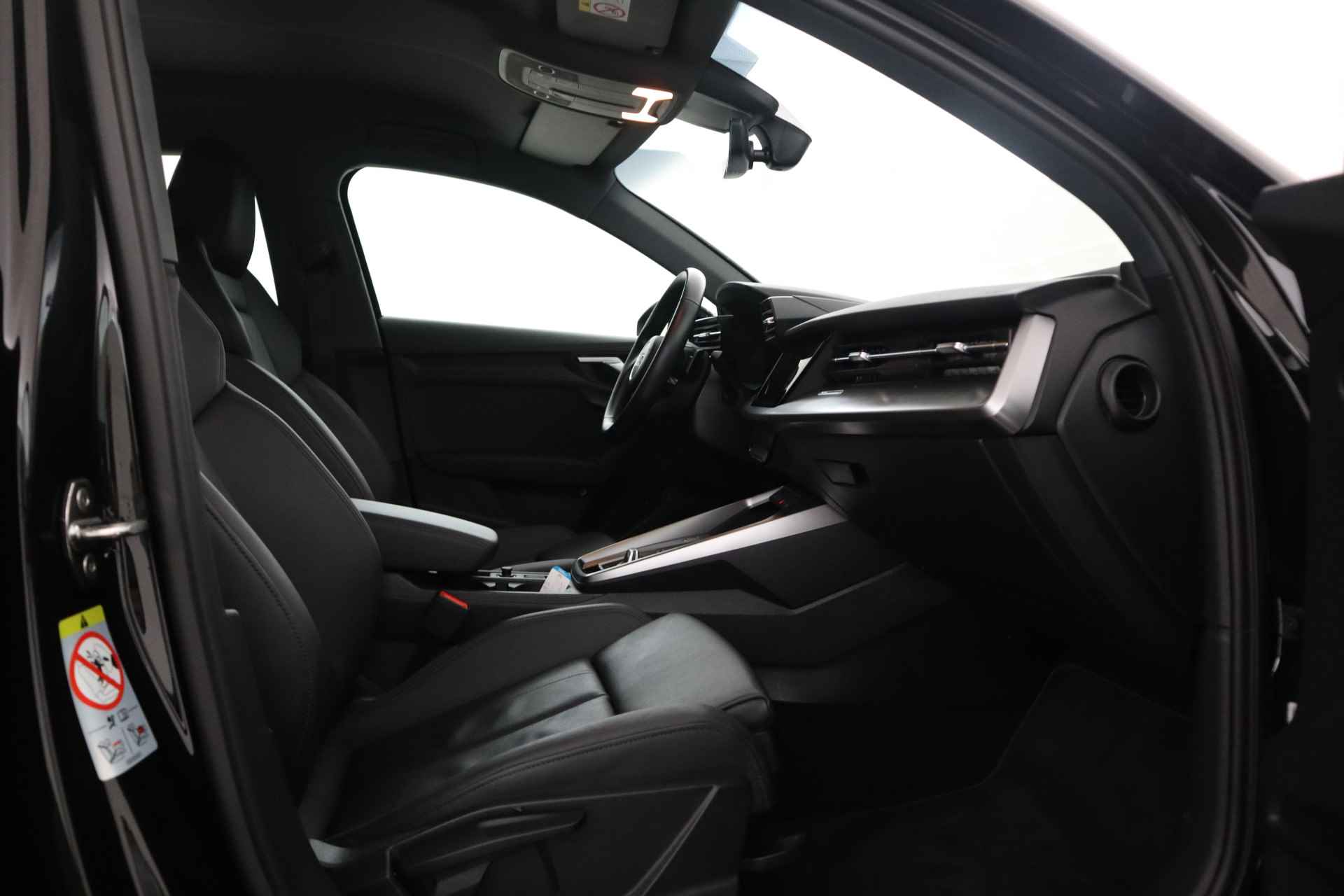 Audi A3 Sportback 40 TFSI e S-line Advanced edition Sportstoelen, Virtual cockpit, Leder, kanon! - 19/39