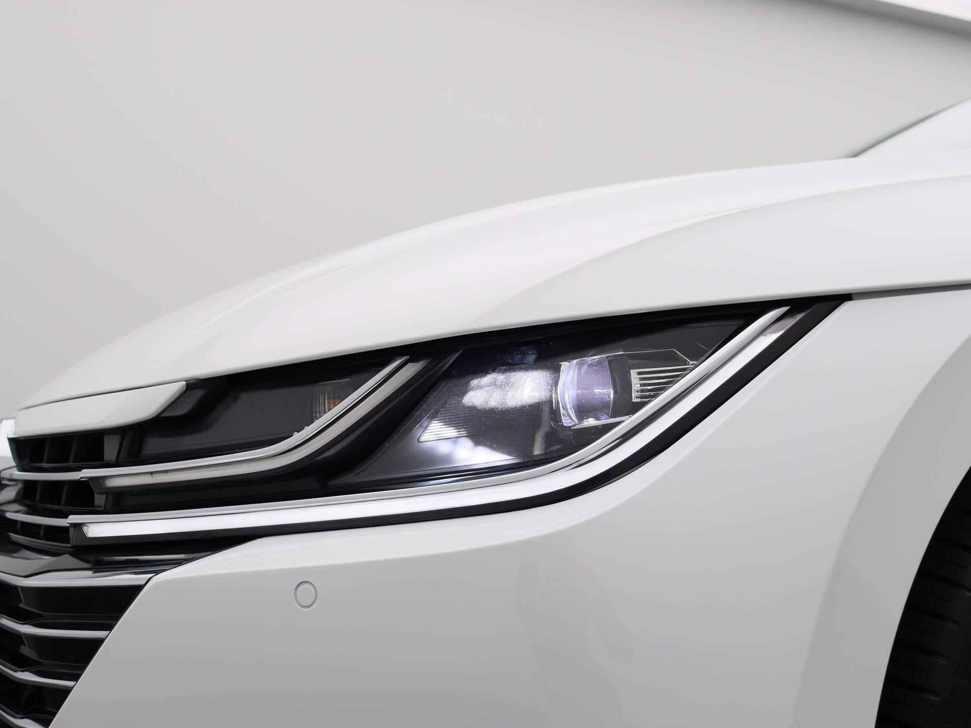 Volkswagen Arteon 2.0 TDI | Trekhaak Elektrisch Uitklapbaar | Navi | Adaptive Cruise | PDC V+A | Keyless | Camera | LED | Executive-pakket | - 14/36