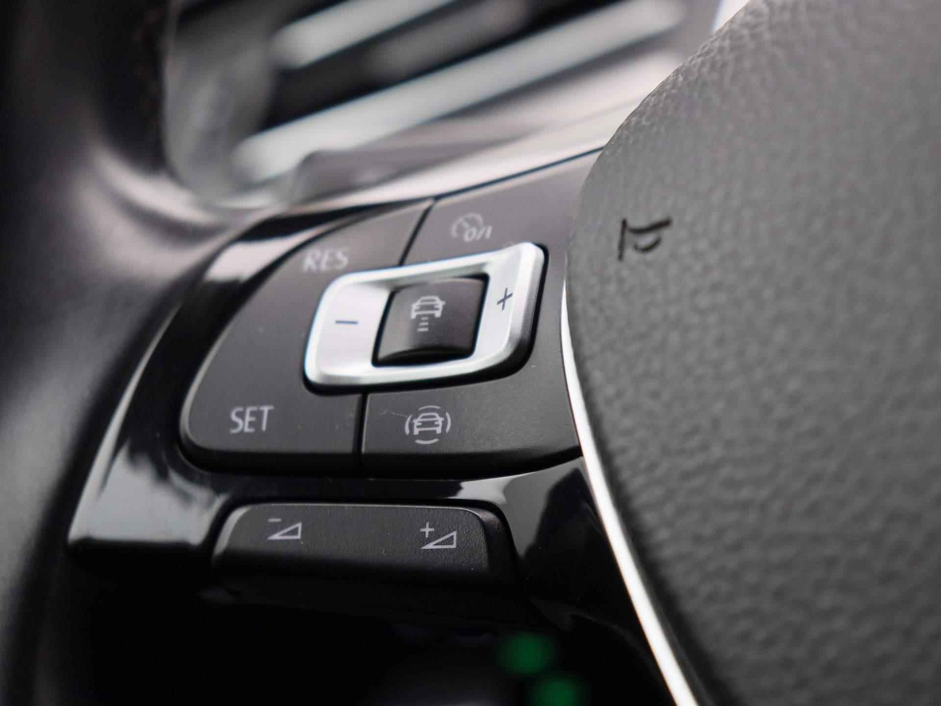 Volkswagen Arteon 2.0 TDI | Trekhaak Elektrisch Uitklapbaar | Navi | Adaptive Cruise | PDC V+A | Keyless | Camera | LED | Executive-pakket | - 19/36