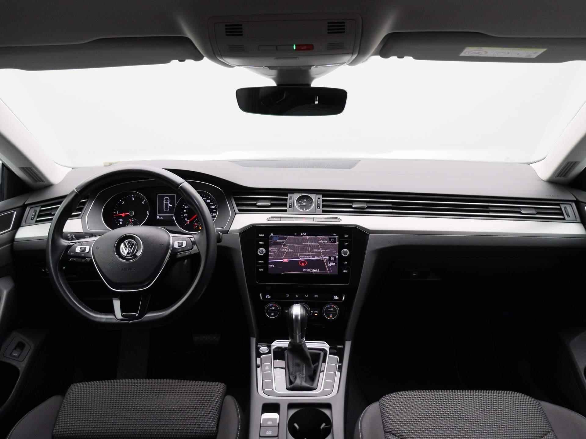 Volkswagen Arteon 2.0 TDI | Trekhaak Elektrisch Uitklapbaar | Navi | Adaptive Cruise | PDC V+A | Keyless | Camera | LED | Executive-pakket | - 31/36
