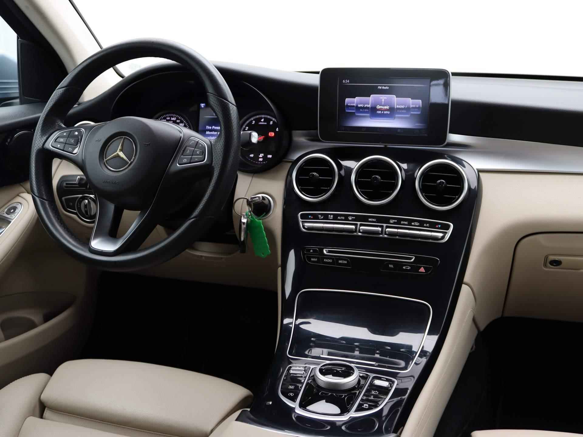 Mercedes-Benz GLC-klasse 250 4MATIC Edition 1 Automaat | | Achteruitrijcamera | Elektrische stoelen | Trekhaak | Cruisecontrole | Climatecontrole | - 29/48