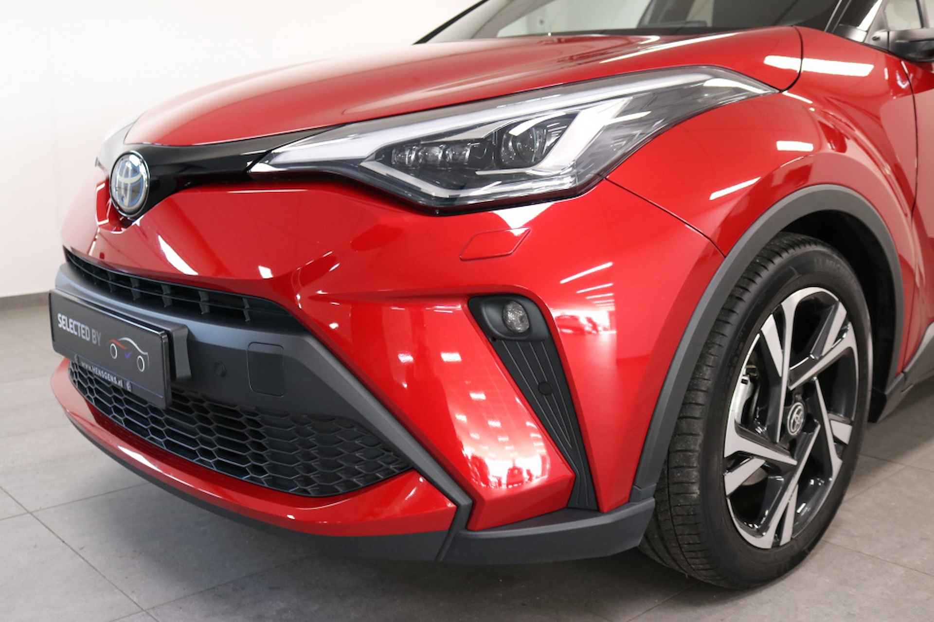 Toyota C-HR 1.8 Hybrid Style Bi-Tone - 5/27