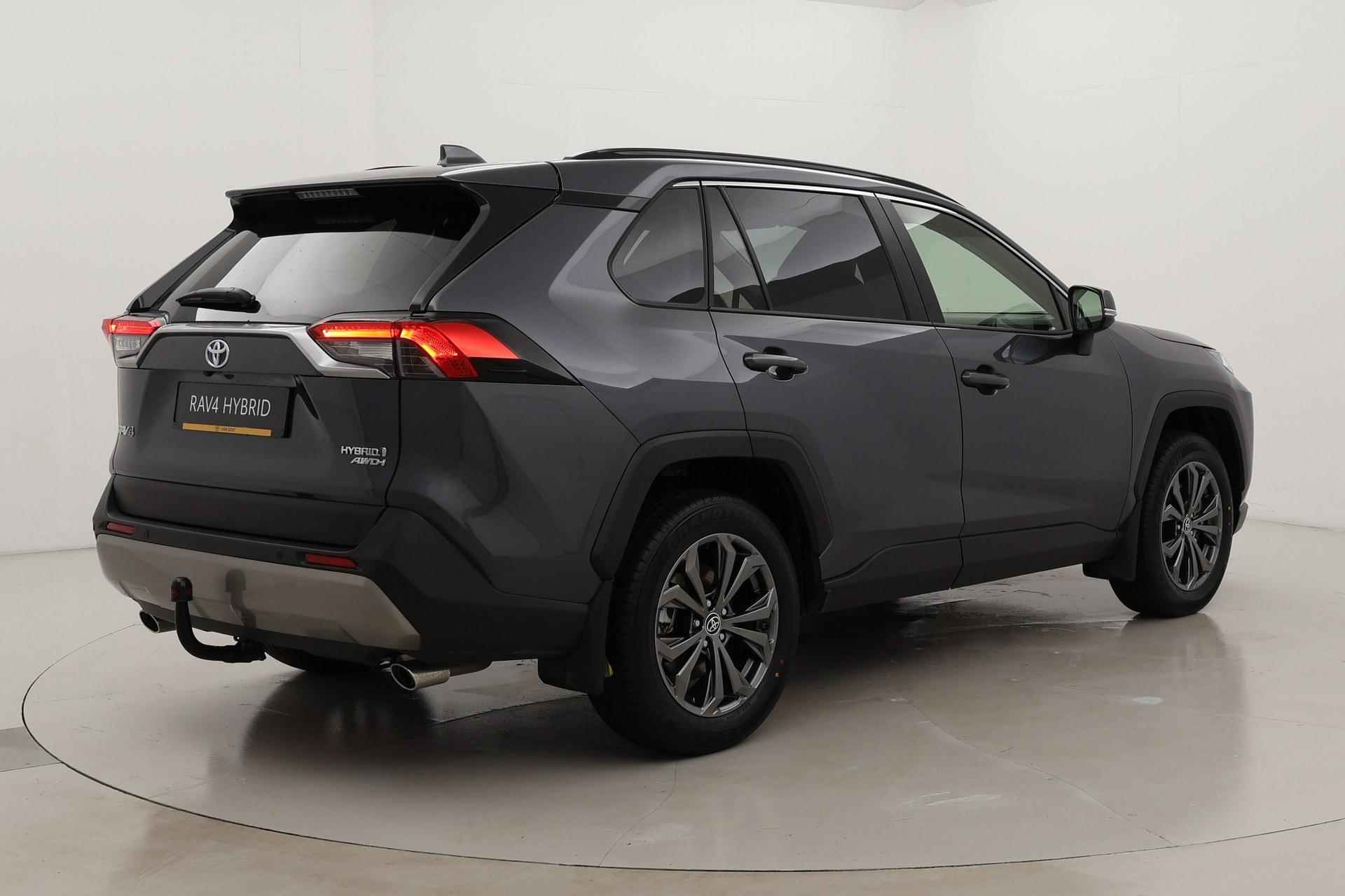 Toyota RAV4 2.5 Hybrid AWD Executive | Trekhaak | JBL | Navigatie | Leder | Standkachel | Camera | Stoel-/stuuverwarming | 19 inch - 4/42