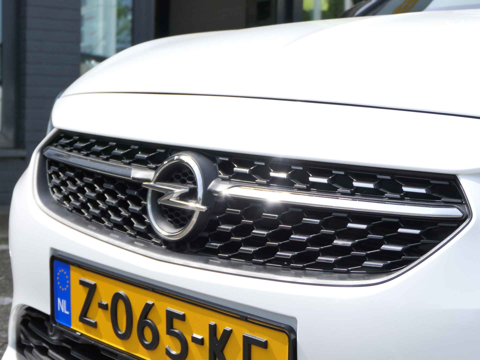Opel Corsa 1.2 Turbo 100pk Elegance | Panoramadak | Camera | ECC | 17" LMV - 12/37