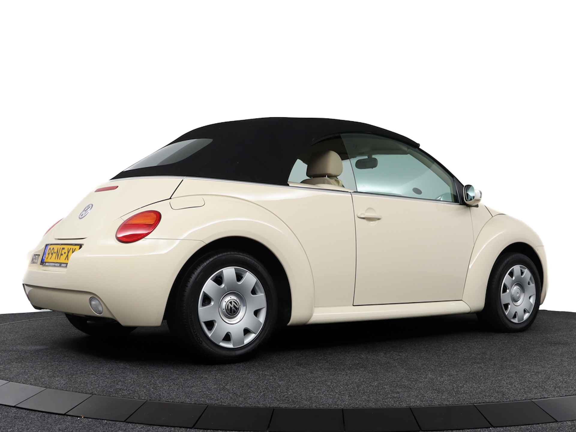 Volkswagen New Beetle 1.6 CABRIOLET AC/CRUISE/ELEKTR.CABRIODAK/ORIGINEEL.NL/53.000KM! - 18/46