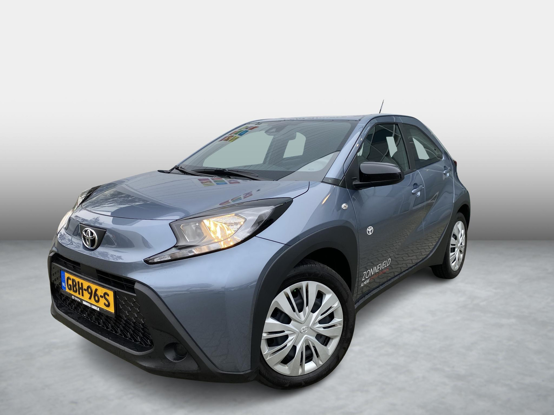 Toyota Aygo X 1.0 VVT-i MT Play