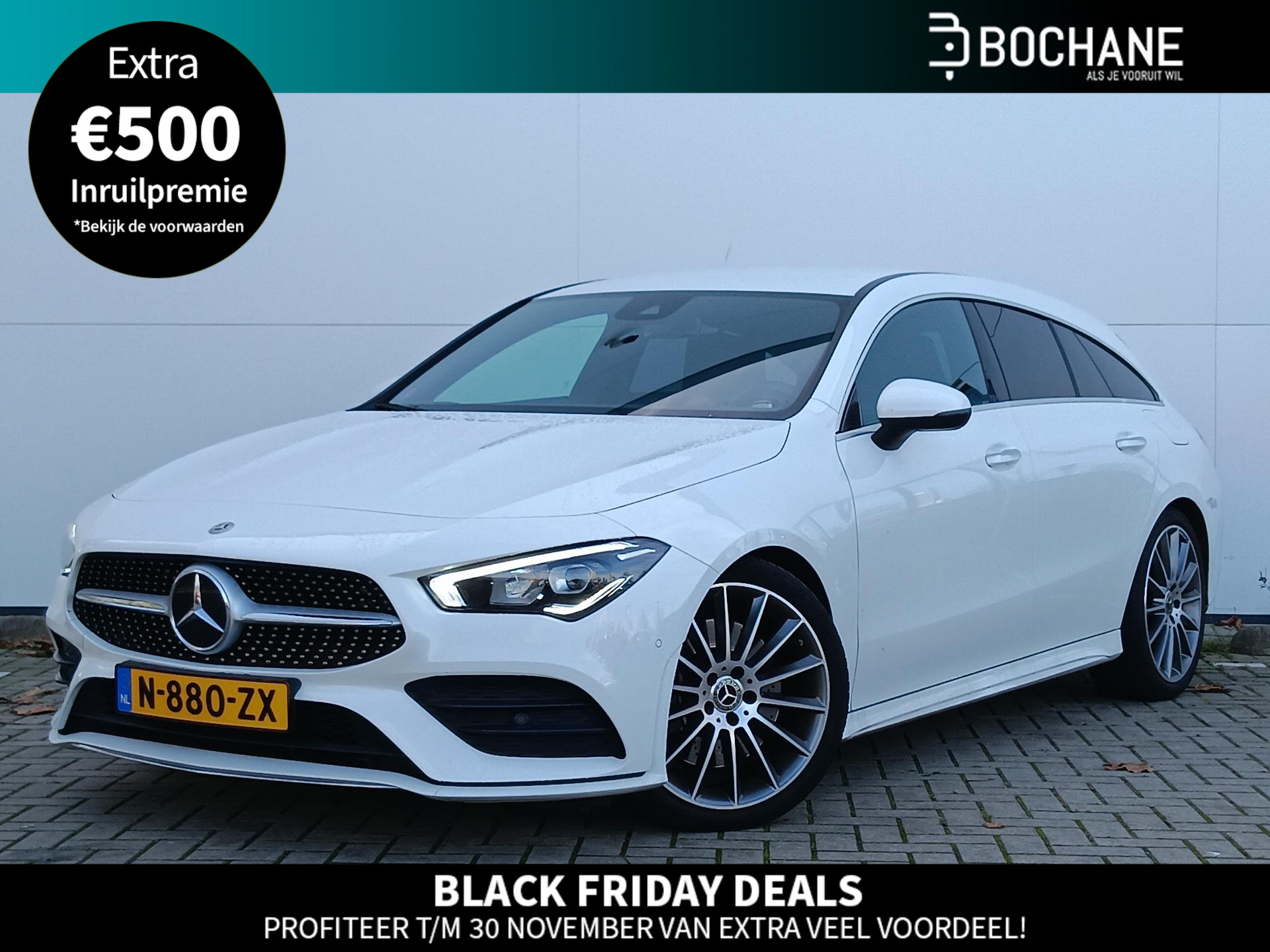 Mercedes-Benz CLA-klasse Shooting Brake 250 Premium Plus AMG / Automaat / 225pk / Navigatie / Elektrische Achterklep / Privacy Glass