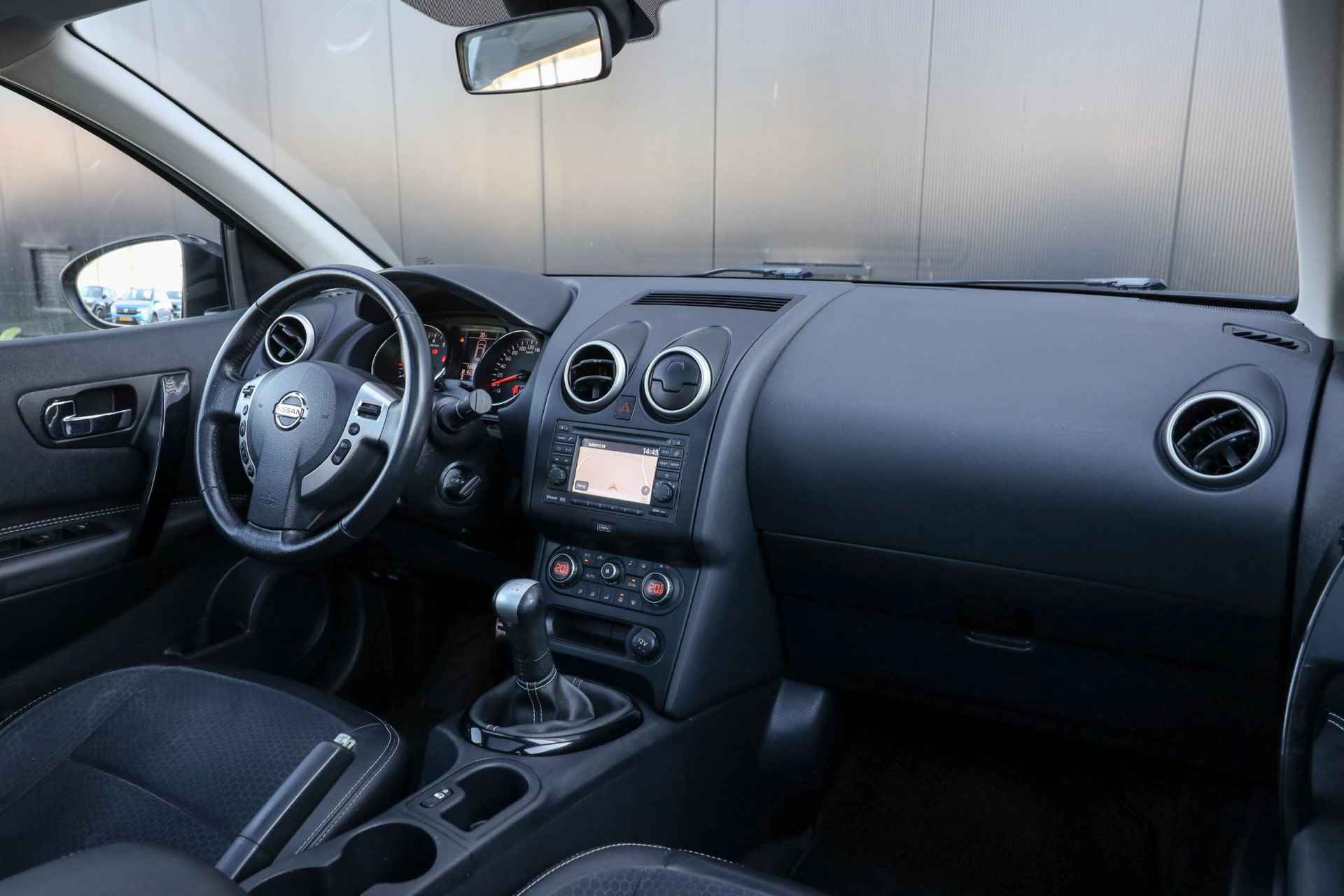 Nissan Qashqai 1.6 Connect ✅ Pano ✅ Navi ✅ 360Cam - 8/31