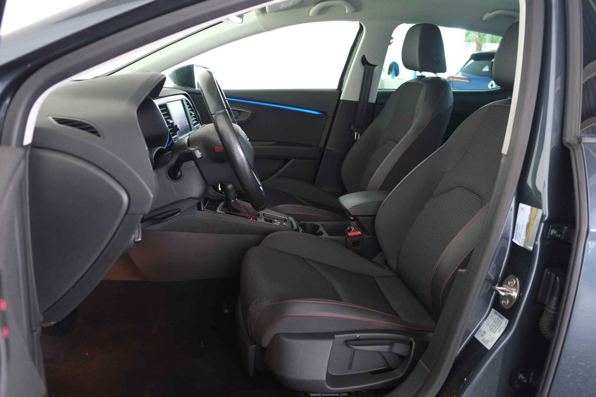 SEAT Leon 2.0 TSI FR / Navi / LED / DSG / CarPlay / Cruisecontrol - 8/27