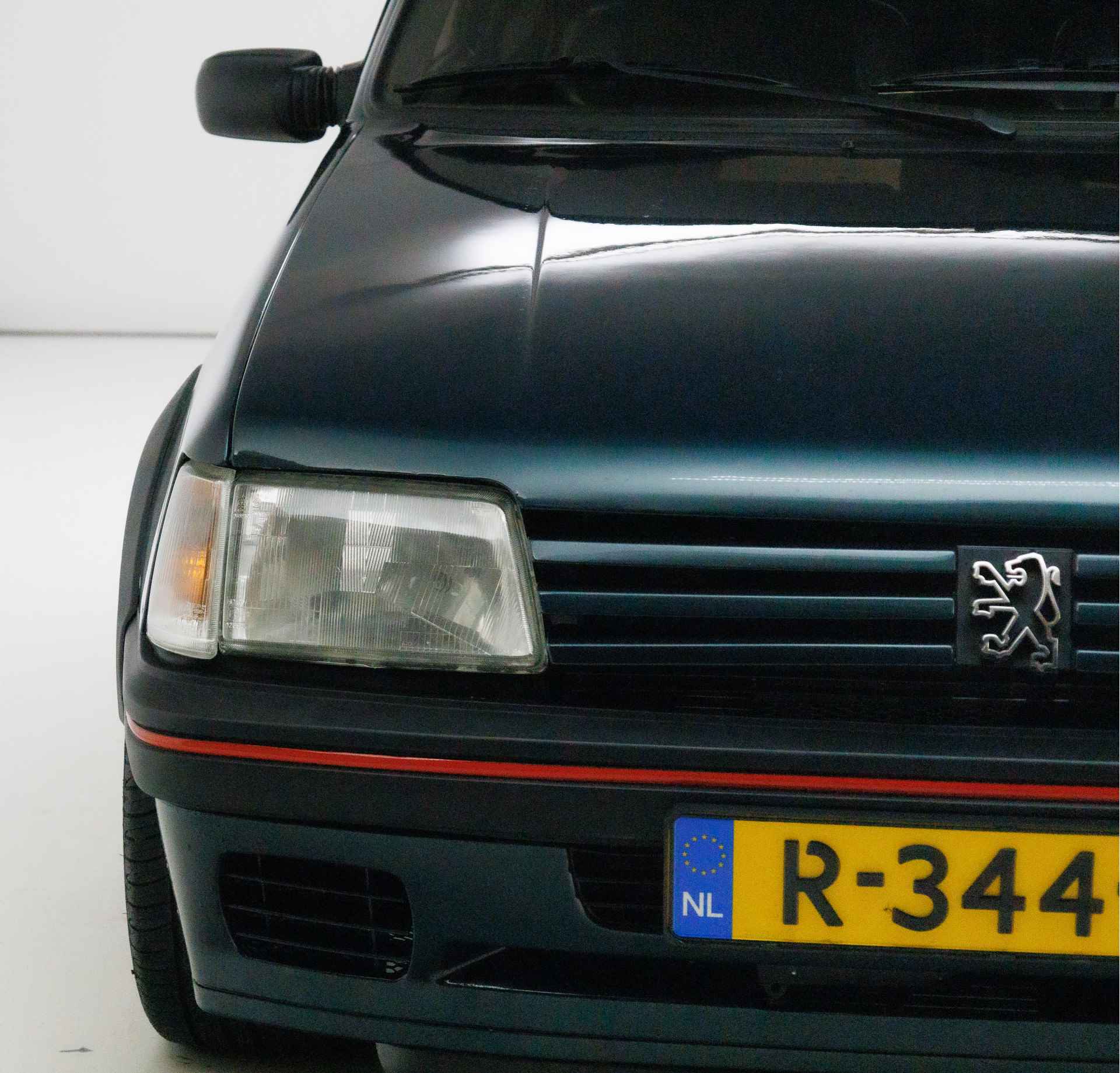 Peugeot 205 1.9 GTI met turbo 160pk Schuifdak, Turbo, Centrale vergrendeling - 22/22