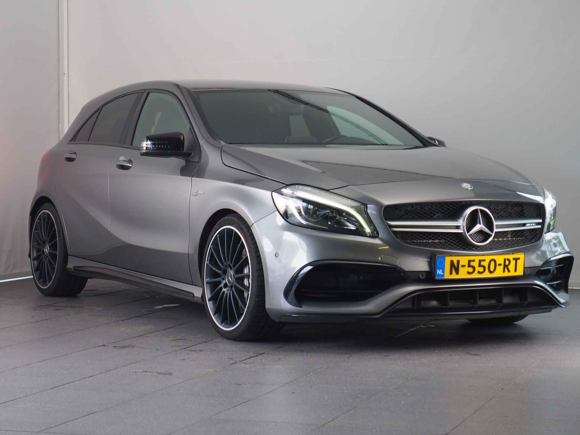 Mercedes-Benz A-Klasse AMG 45 4MATIC | FACELIFT | Stoelverwarming | Navigatie | Bluetooth | Airco | - 17/46