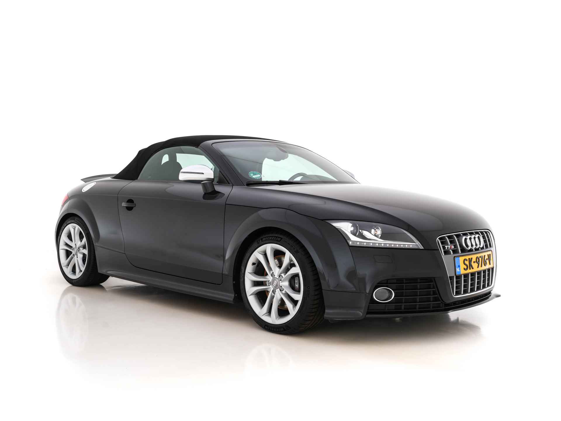 Audi TT TTS Roadster 2.0 T Quattro Pro Line S-Line-Sportpack Aut. *NAVI-FULLMAP | ALCANTARA-LEATHER | XENON | BOSE-SOUND | SPORT-SEATS | MAGNETIC-RIDE | SHIFT-PADDLES | AIRSCARF | ECC | PDC | CRUISE | 18''ALU * - 2/39