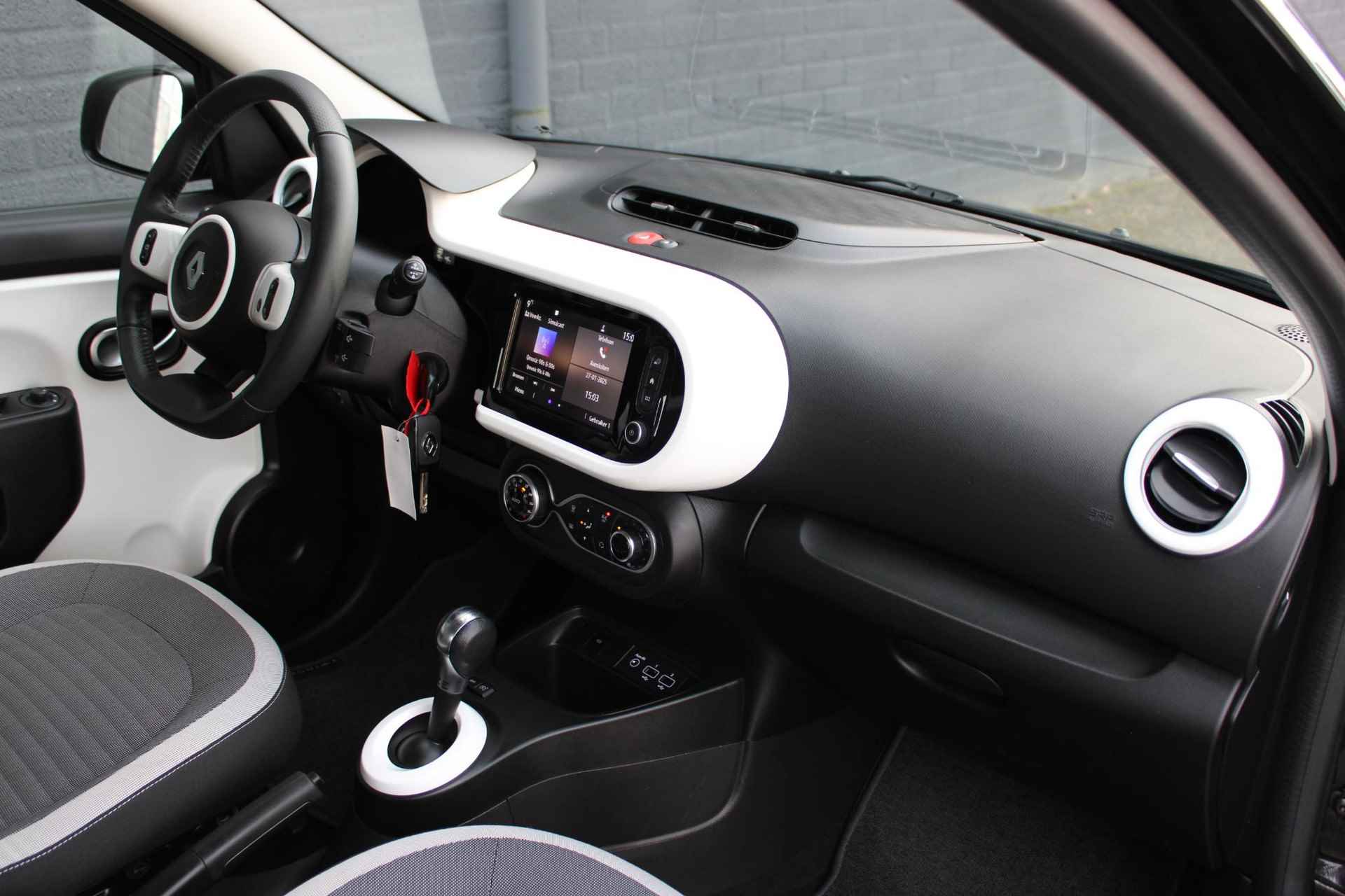 Renault Twingo Z.E. R80 Collection NL-Auto | Automaat | Climate Controle | Radio-DAB-USB | Bluetooth | Navigatie via Apple Carplay-Android Auto | 1e Eigenaar | Dealer onderhouden - 7/27