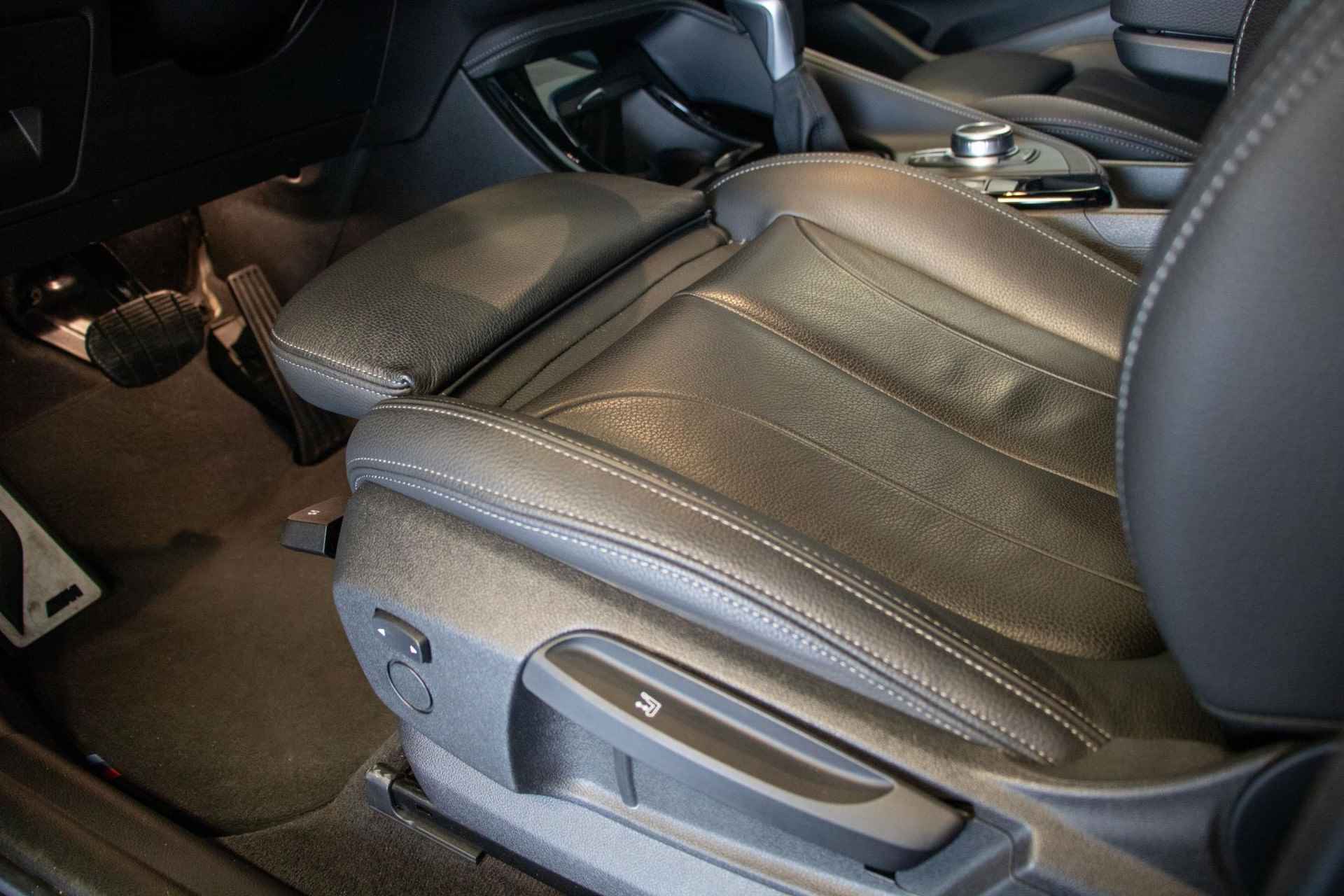 BMW X2 xDrive25e High Executive | Panoramadak | 19" velgen | Comfort Access | - 10/35