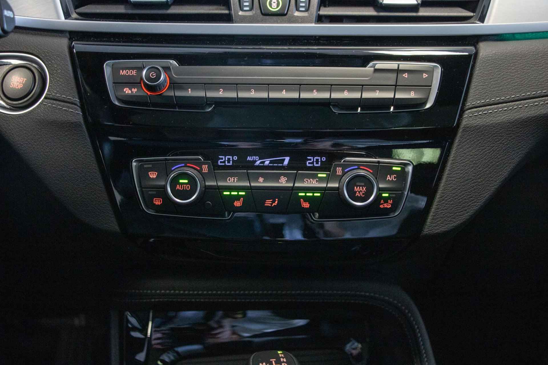 BMW X2 xDrive25e High Executive | Panoramadak | 19" velgen | Comfort Access | - 17/35