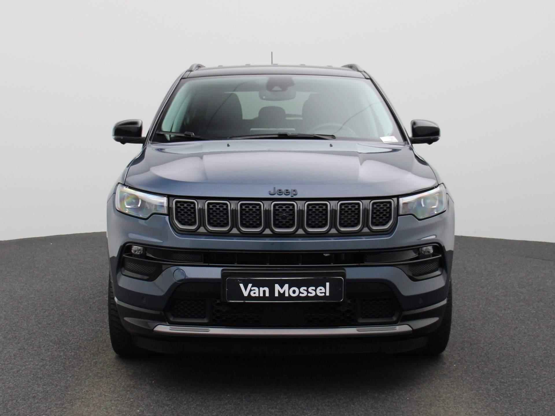 Jeep Compass 4xe 240 Plug-in Hybrid Electric S | Leder | Full-LED Koplampen | Stuur + Stoelverwarming | Navigatie | Carplay | Camera | 19" Lichtmetalen Velgen | - 3/44