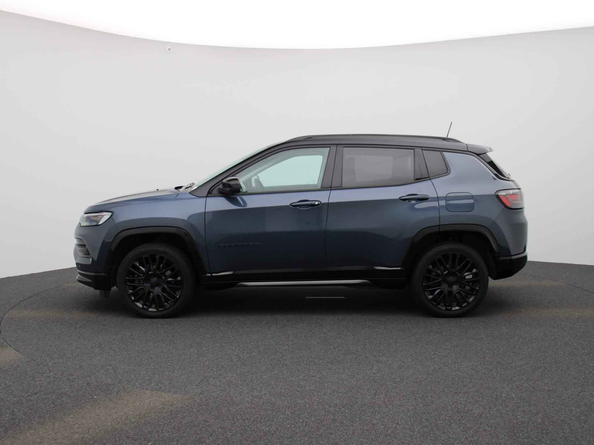 Jeep Compass 4xe 240 Plug-in Hybrid Electric S | Leder | Full-LED Koplampen | Stuur + Stoelverwarming | Navigatie | Carplay | Camera | 19" Lichtmetalen Velgen | - 4/44