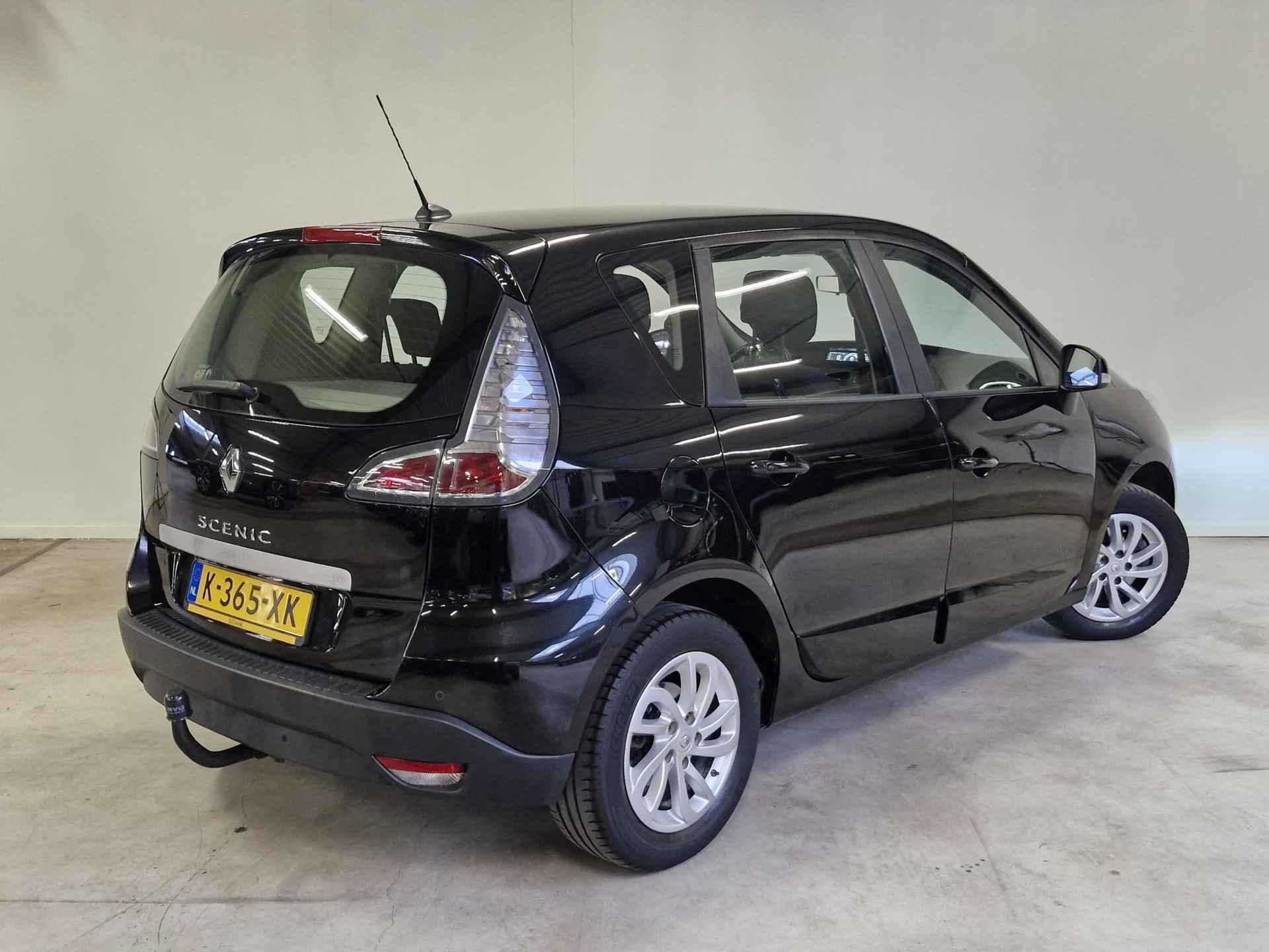 Renault Scénic 1.2 TCe 115 Limited | Trekhaak | Navigatie | Parkeersensoren | Verwarmbare Voorstoelen | Clima | Keyless - 4/27